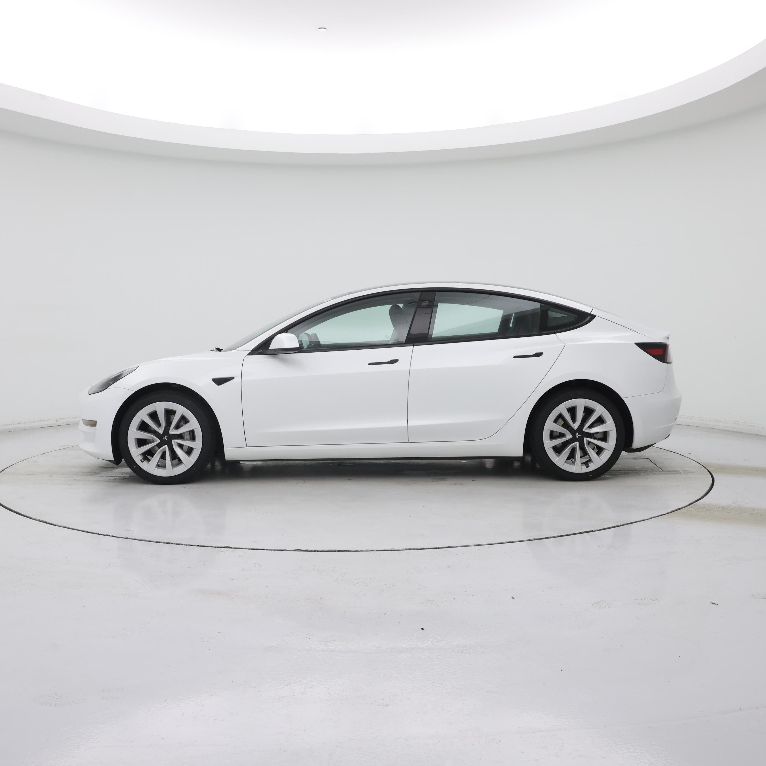 Thumbnail: 2023 Tesla Model 3 - 3