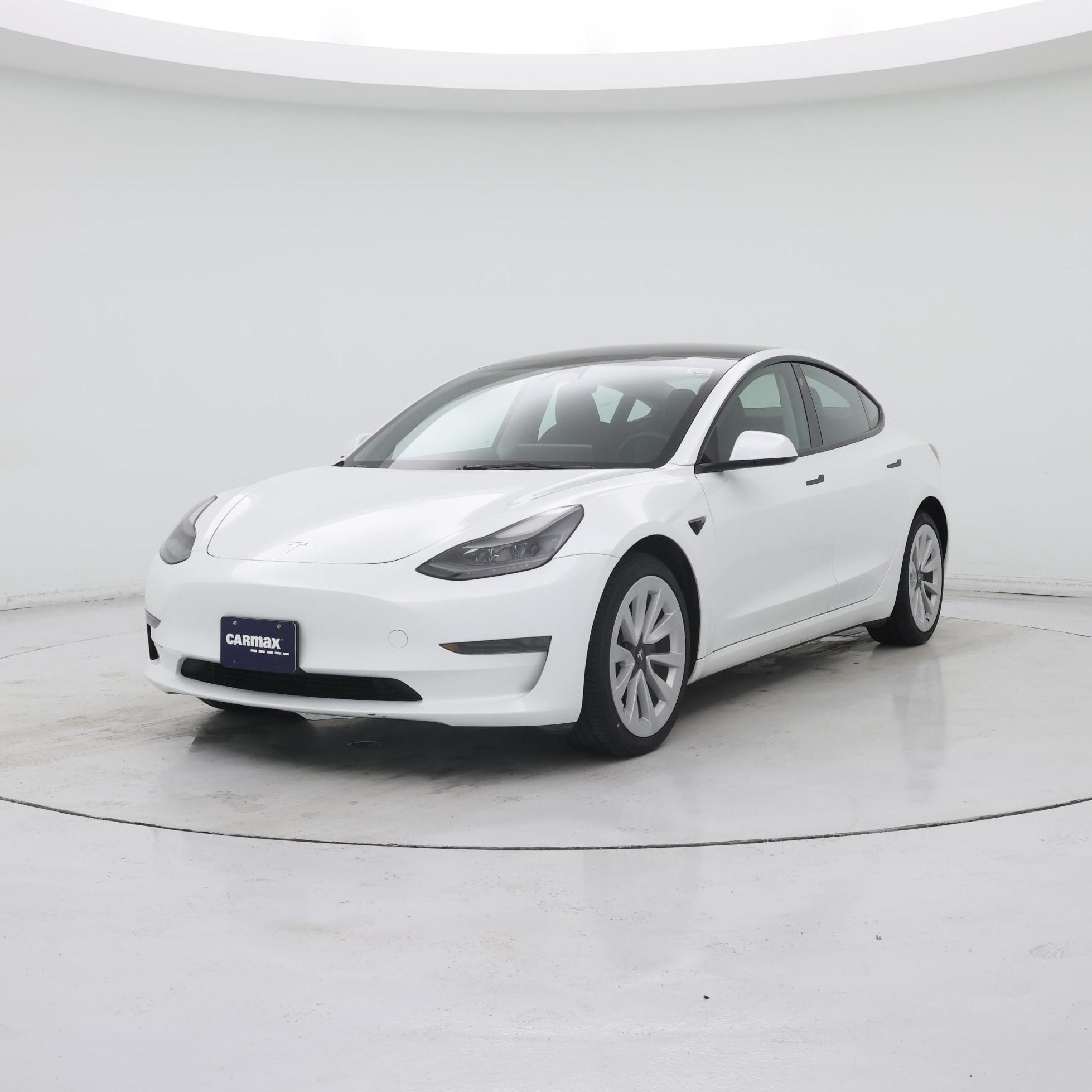 Thumbnail: 2023 Tesla Model 3 - 4