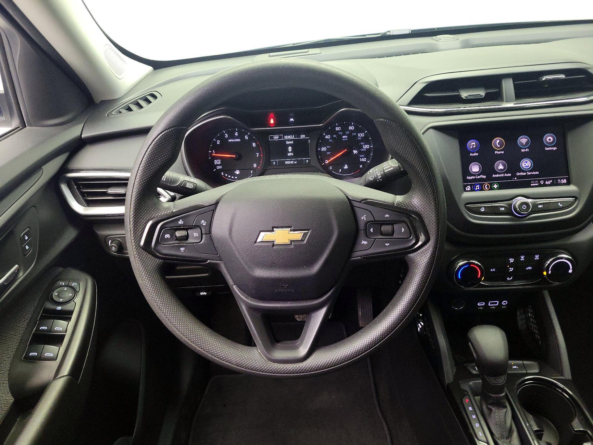 Thumbnail: 2023 Chevrolet TrailBlazer - 10