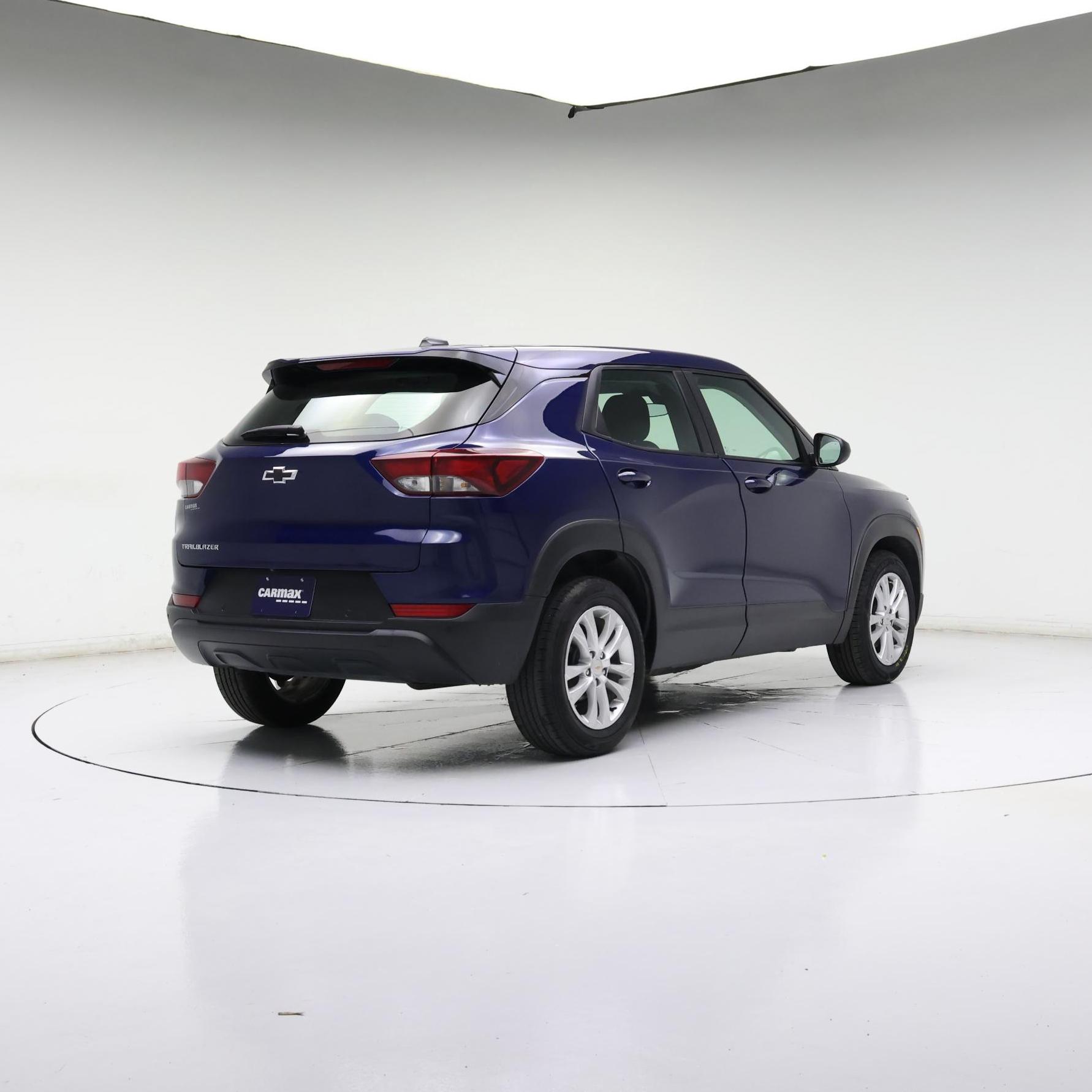 Thumbnail: 2023 Chevrolet TrailBlazer - 8