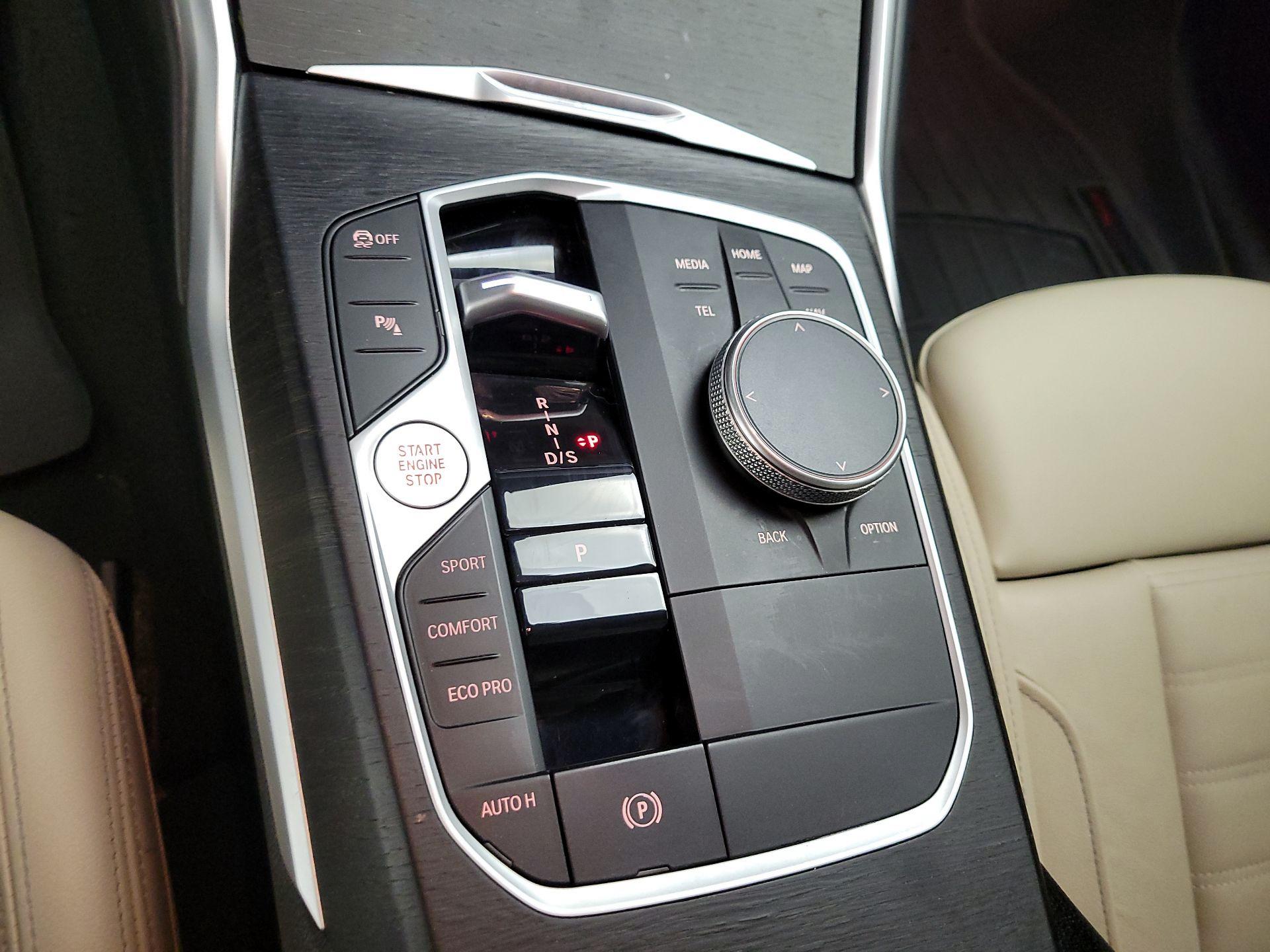 Thumbnail: 2023 BMW 3 Series - 18