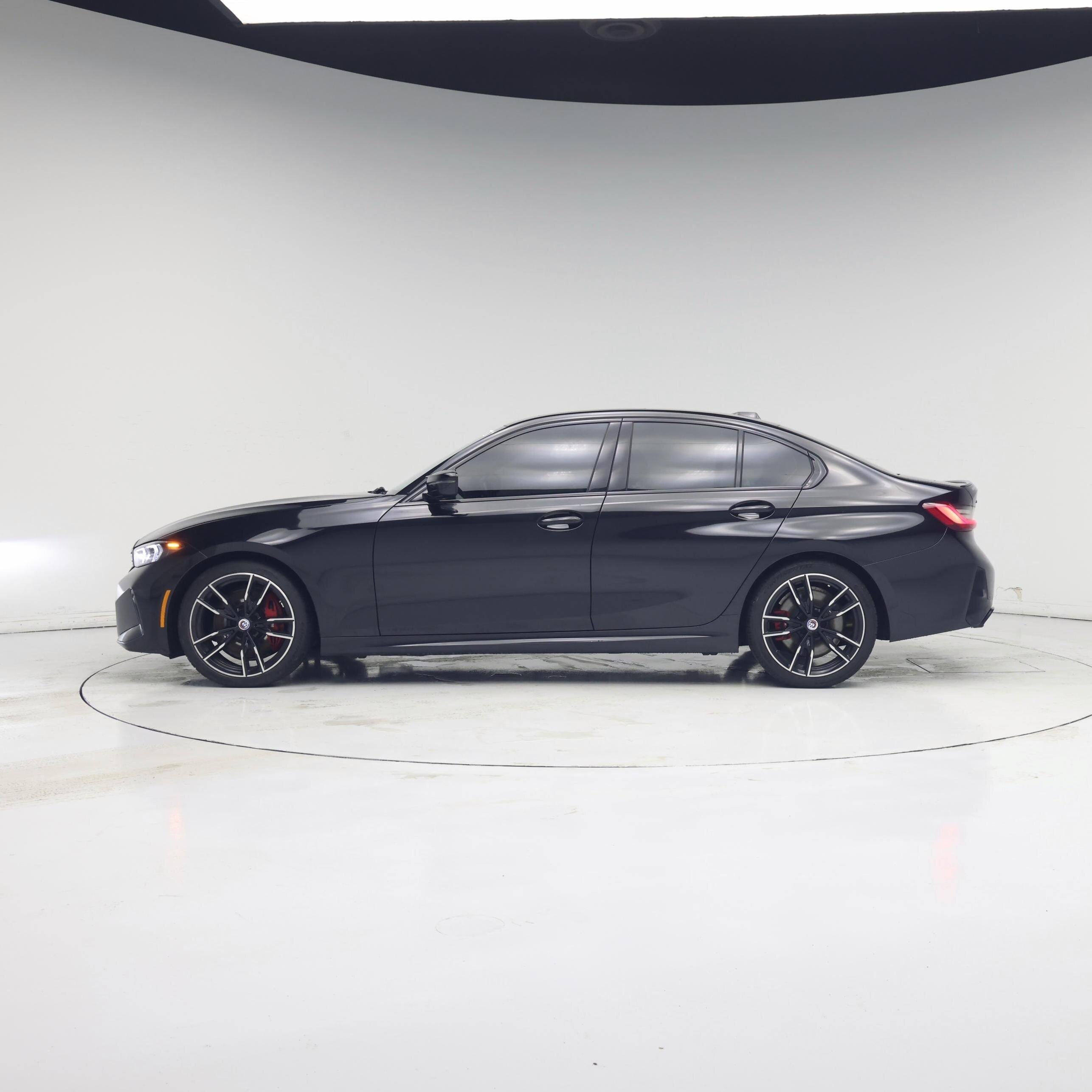 Thumbnail: 2023 BMW 3 Series - 3