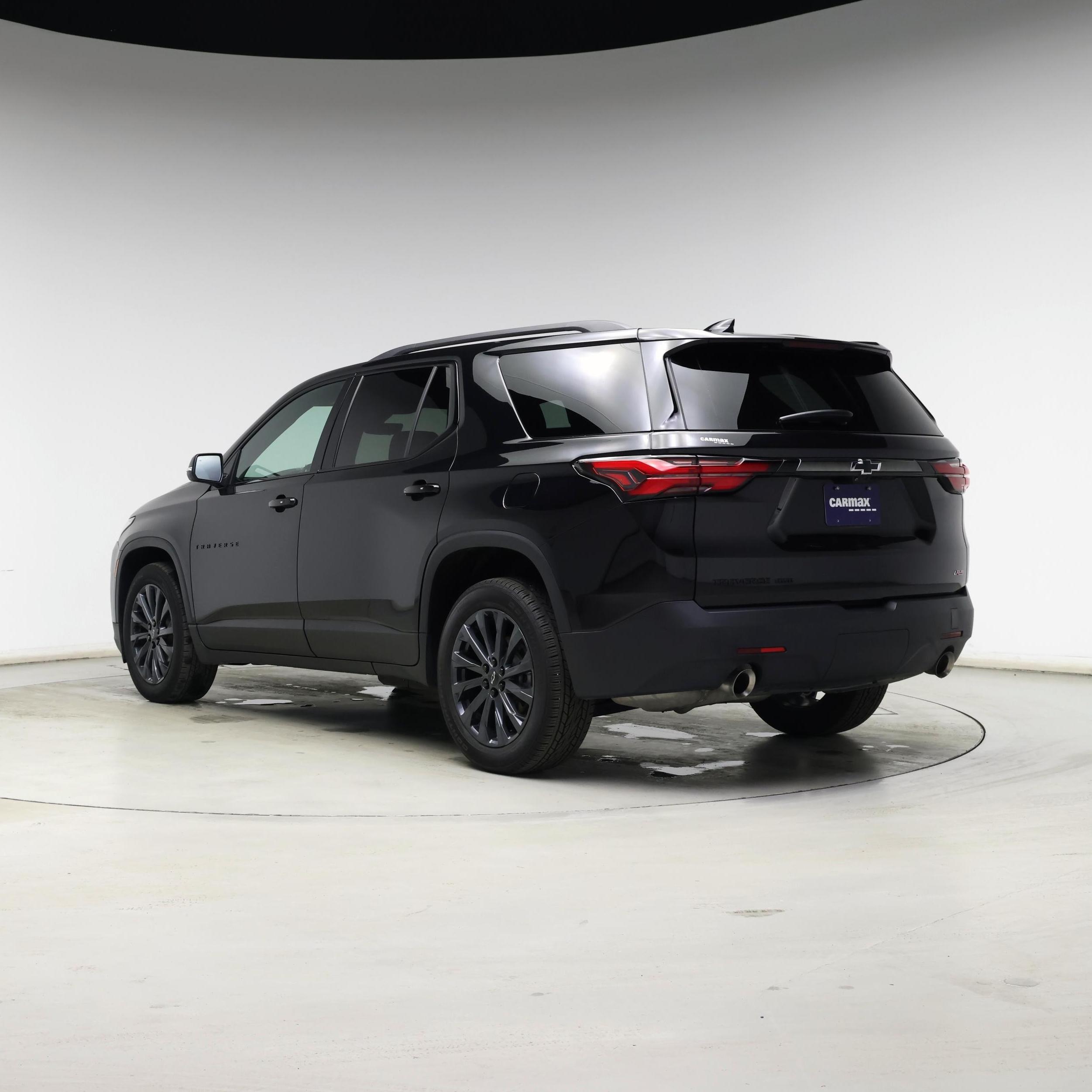 Thumbnail: 2023 Chevrolet Traverse - 2