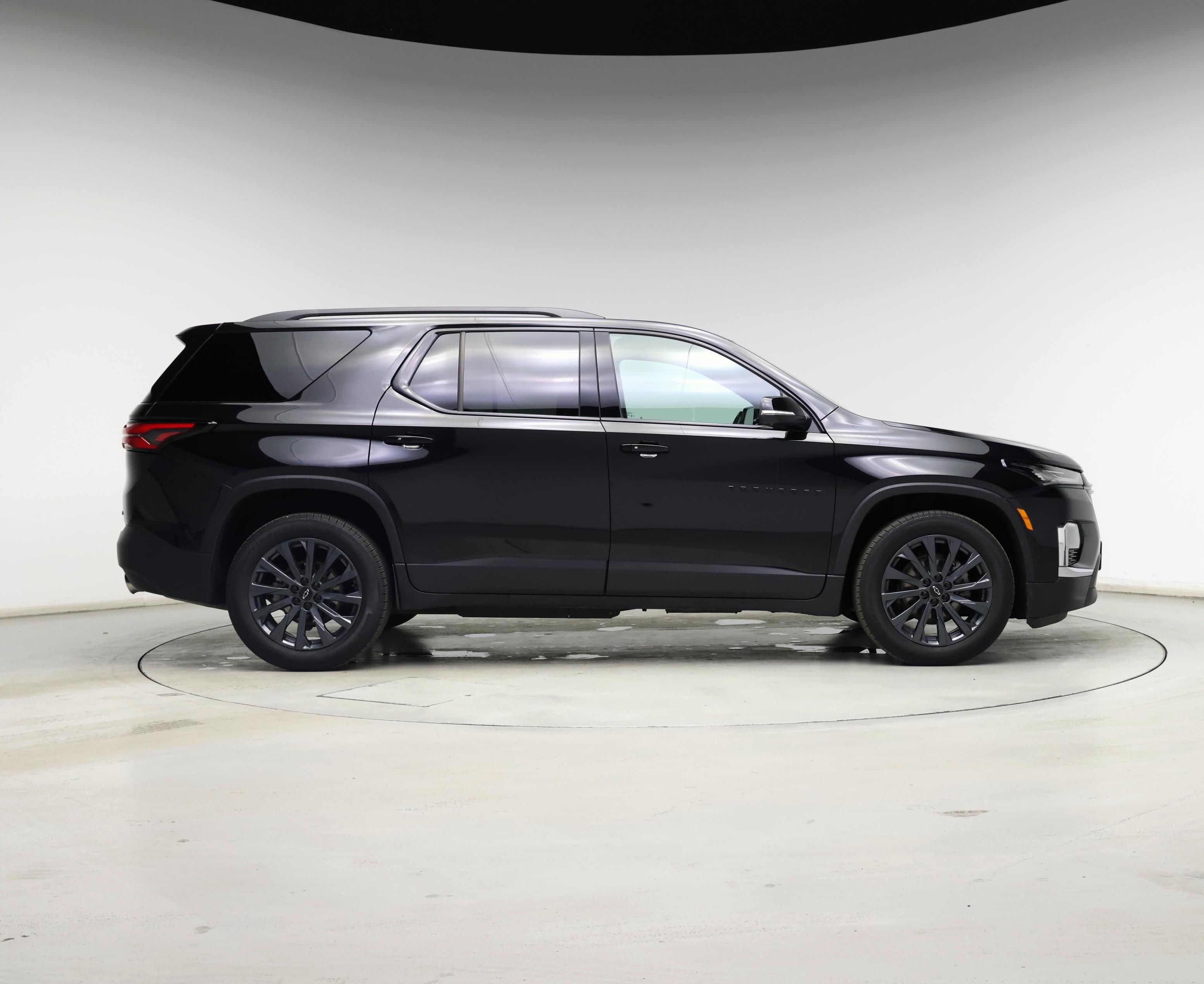 Thumbnail: 2023 Chevrolet Traverse - 7