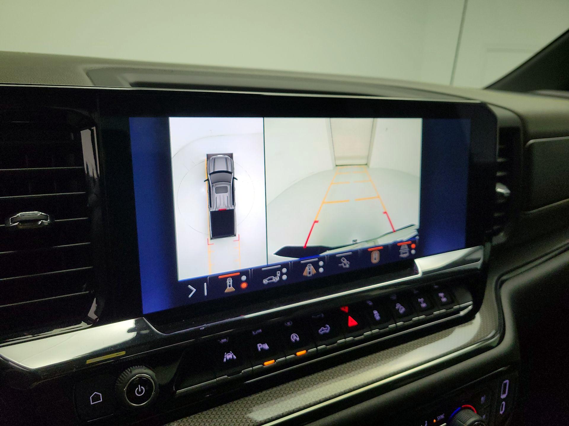 Thumbnail: 2025 Chevrolet Silverado 1500 - 13