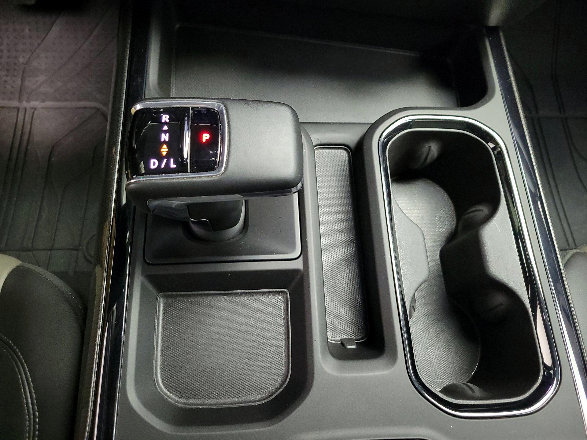 Thumbnail: 2025 Chevrolet Silverado 1500 - 16