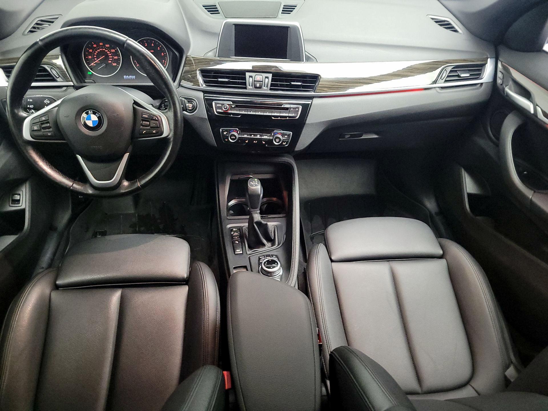 Thumbnail: 2017 BMW X1 - 9