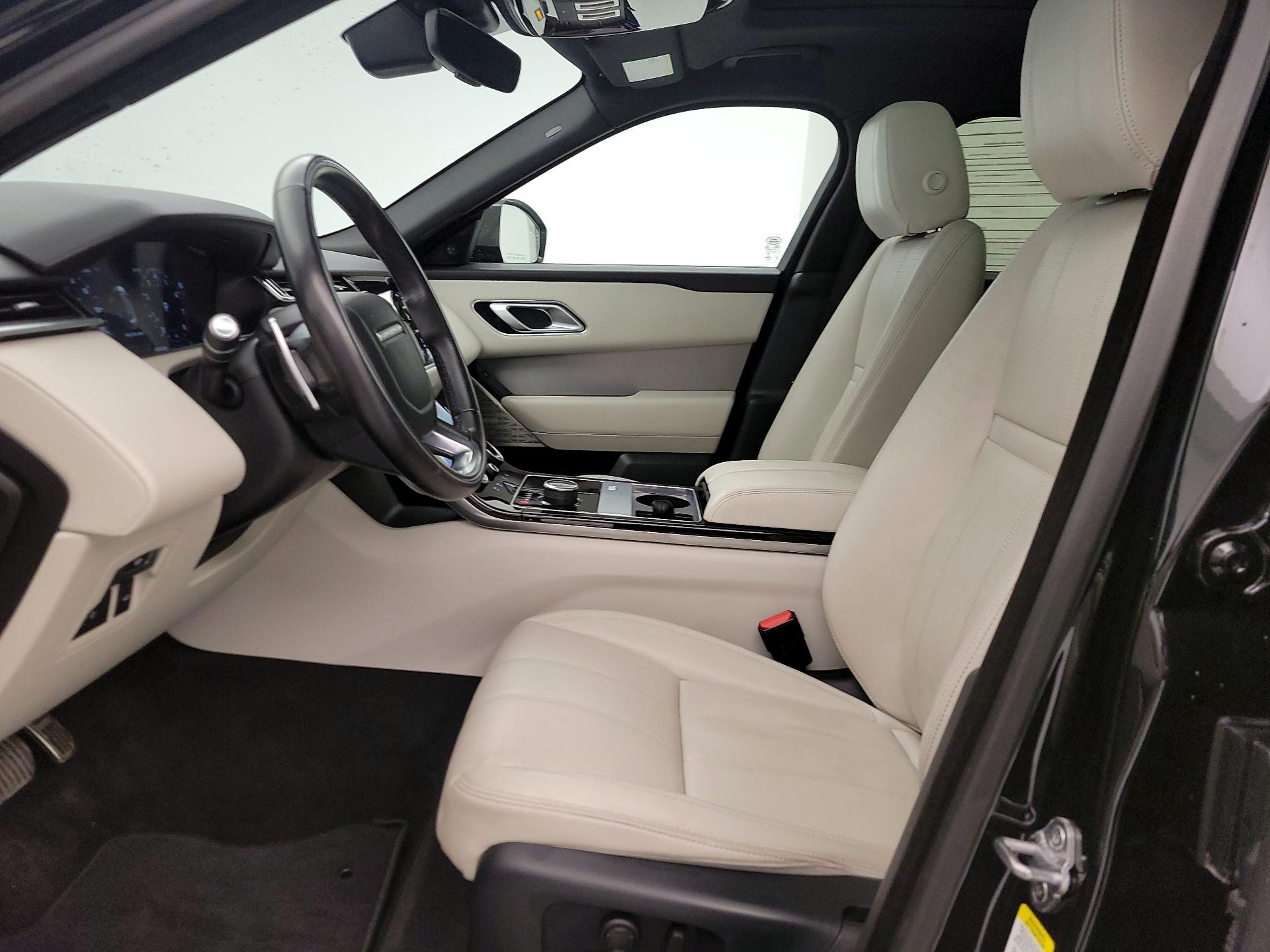 Thumbnail: 2020 Land Rover Range Rover Velar - 11