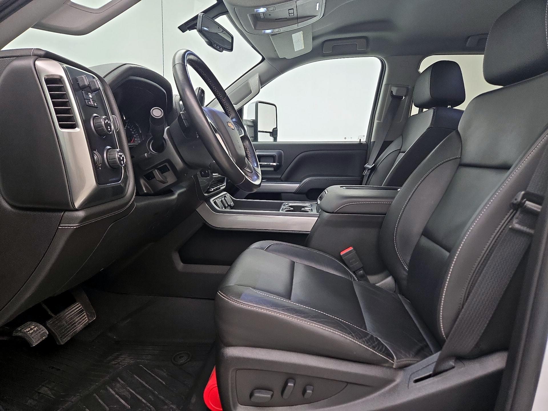 Thumbnail: 2019 Chevrolet Silverado 2500 - 11