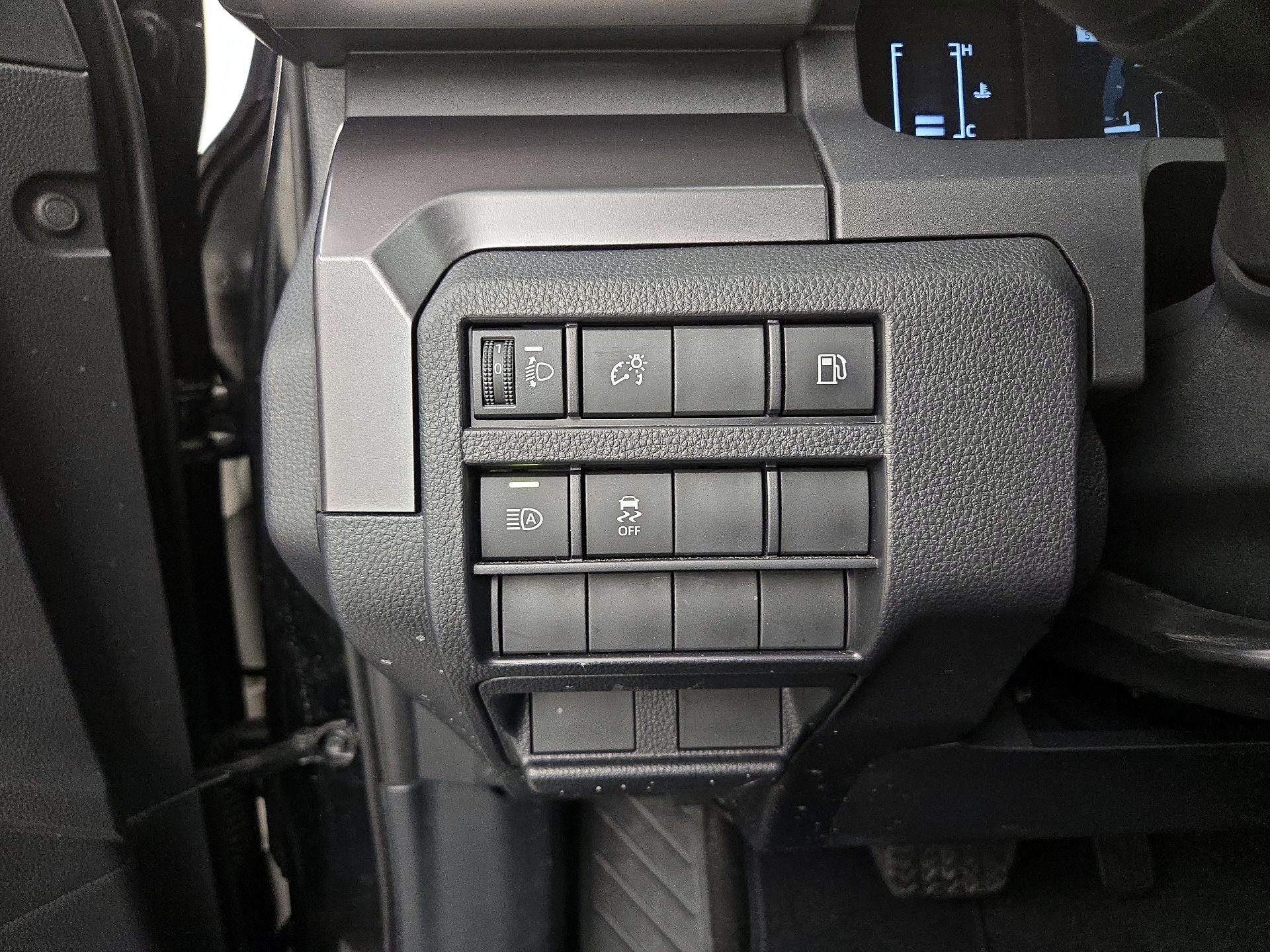 Thumbnail: 2025 Toyota 4Runner - 13