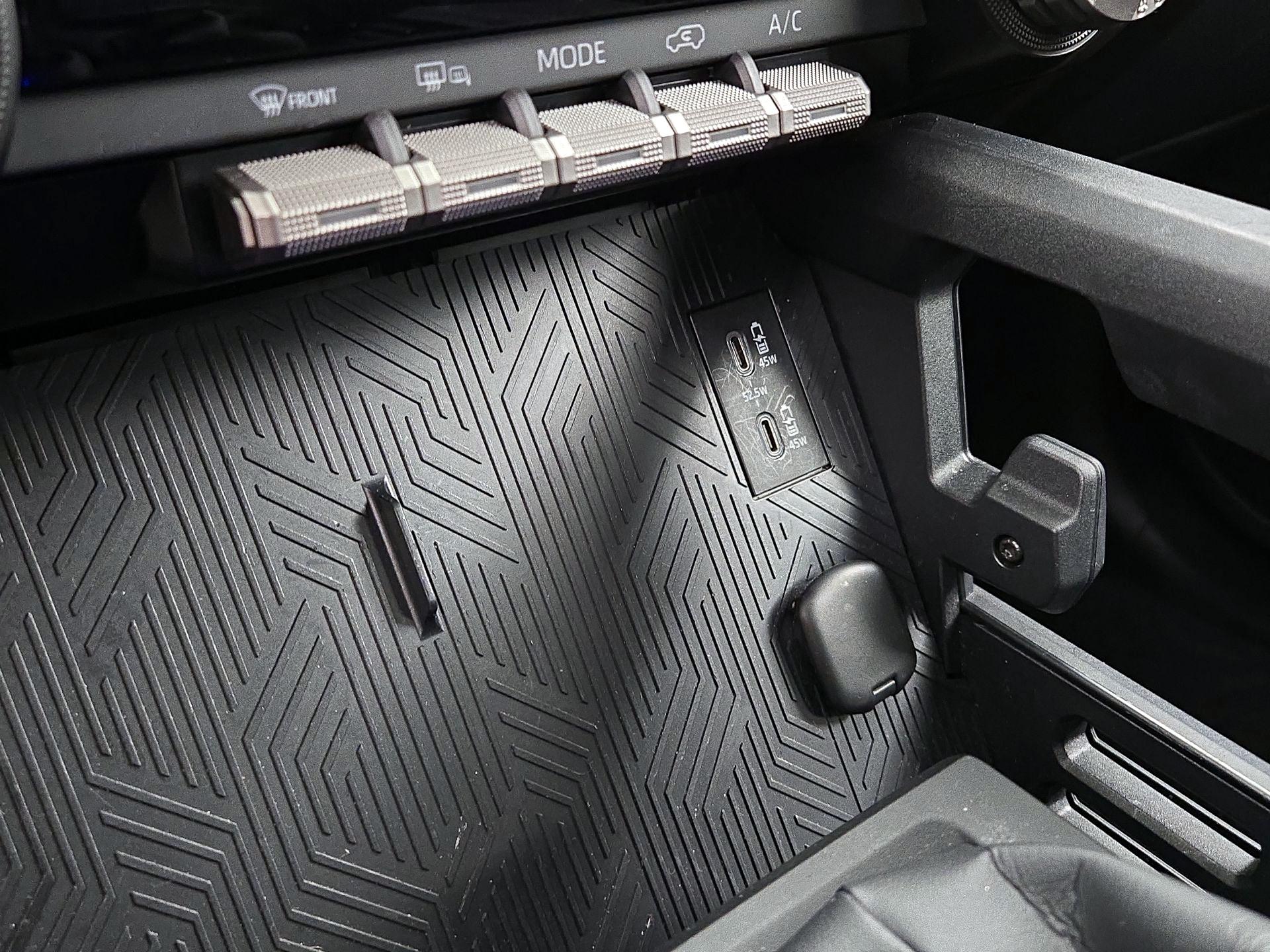 Thumbnail: 2025 Toyota 4Runner - 18