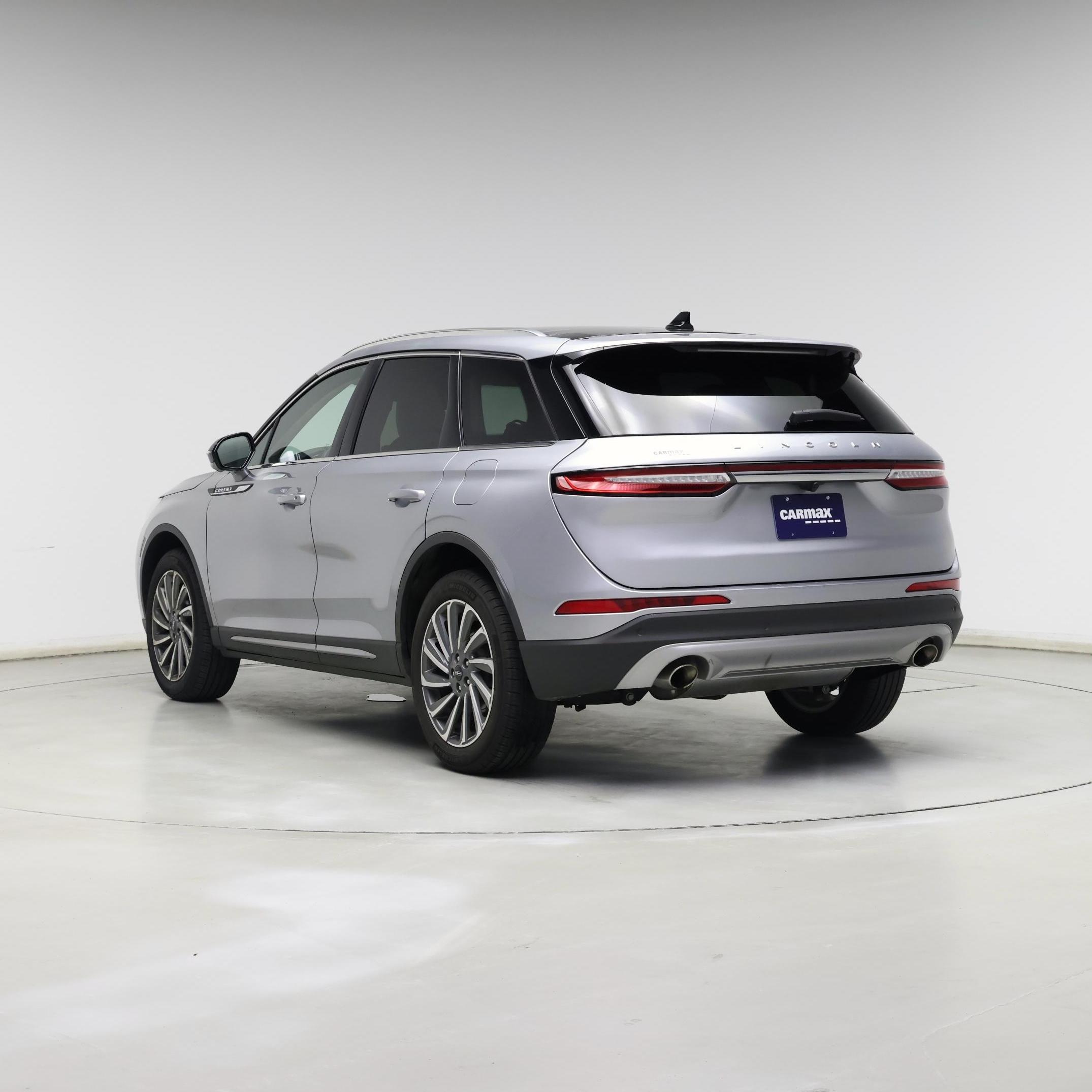 Thumbnail: 2023 Lincoln Corsair - 2