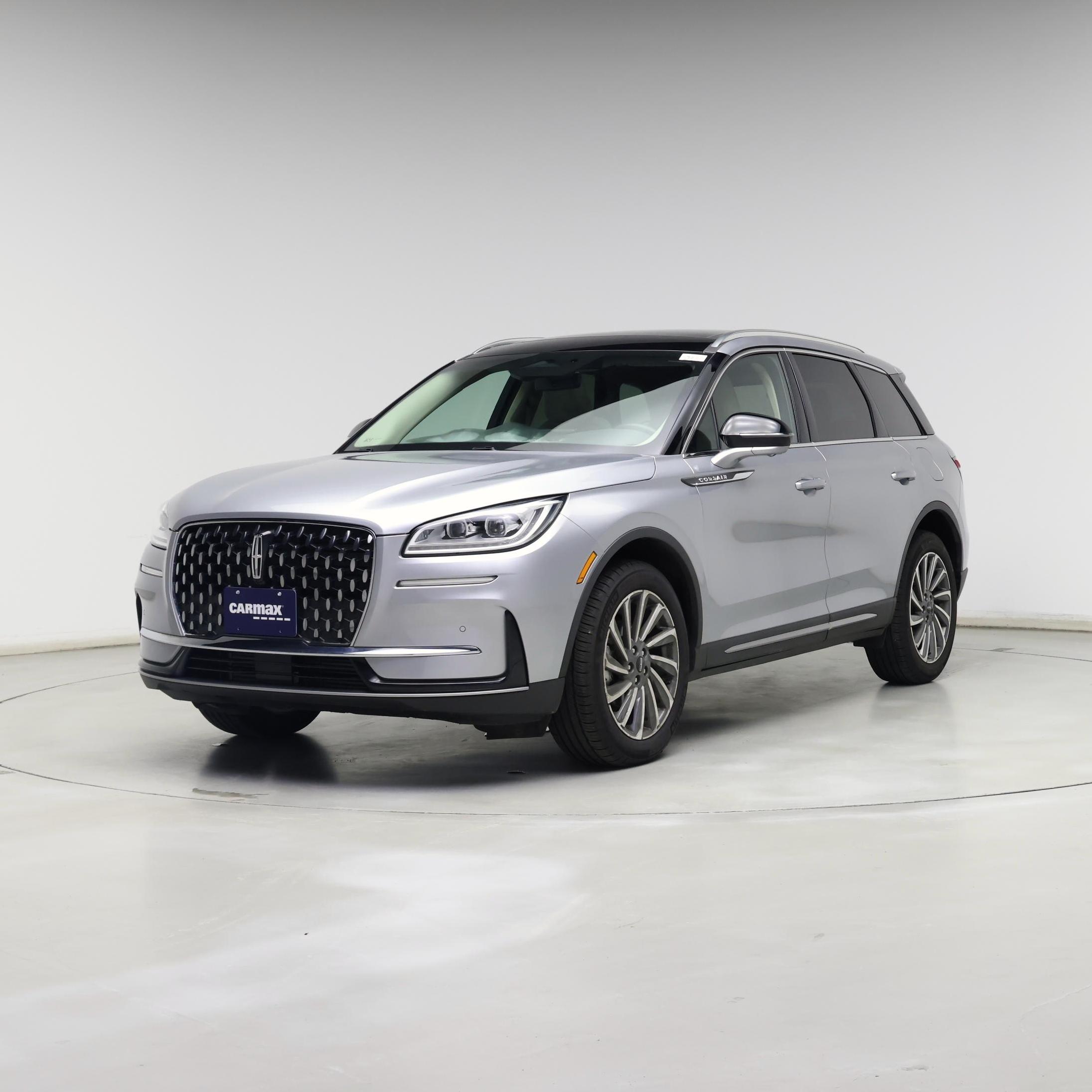 Thumbnail: 2023 Lincoln Corsair - 4