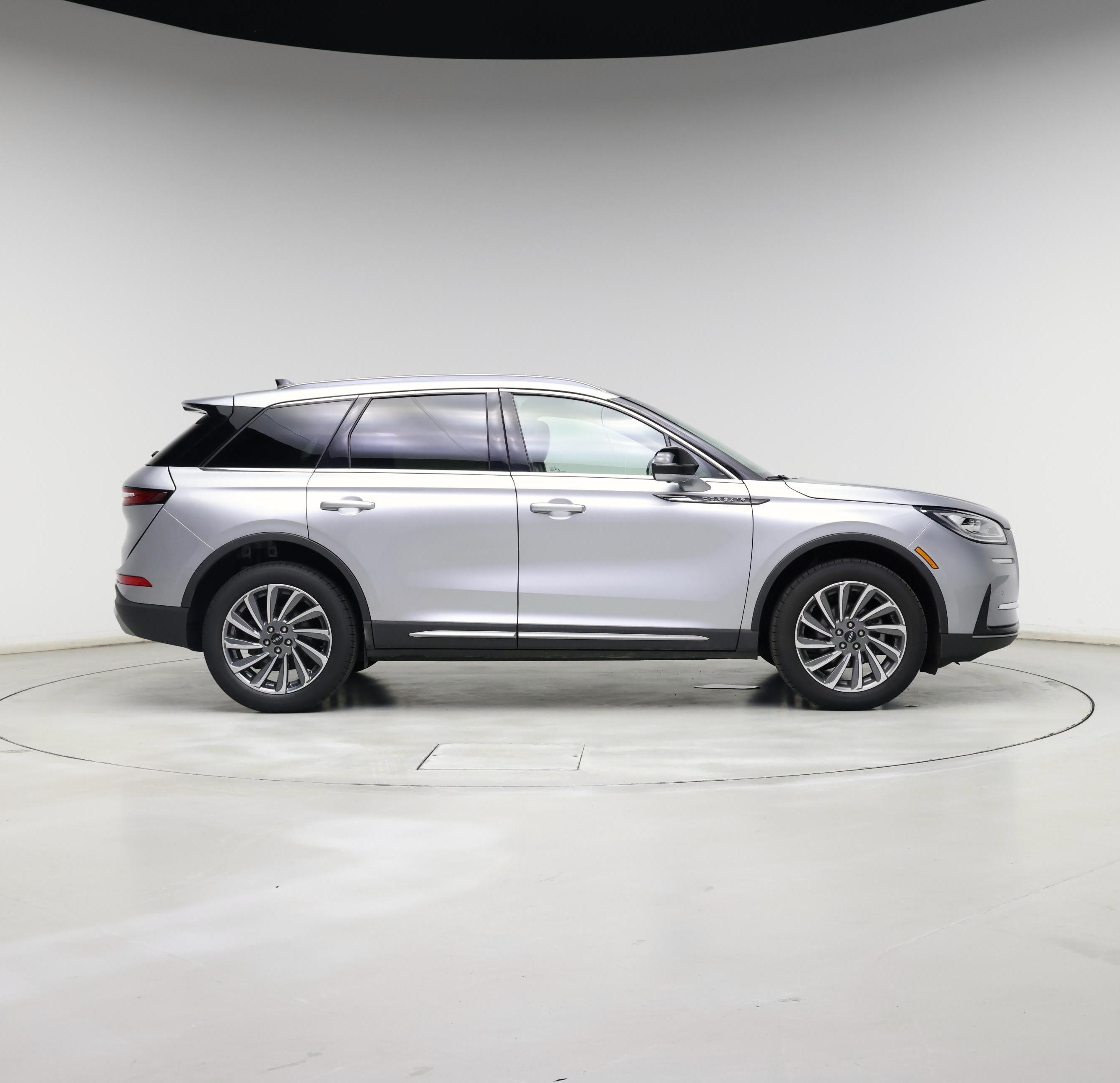 Thumbnail: 2023 Lincoln Corsair - 7