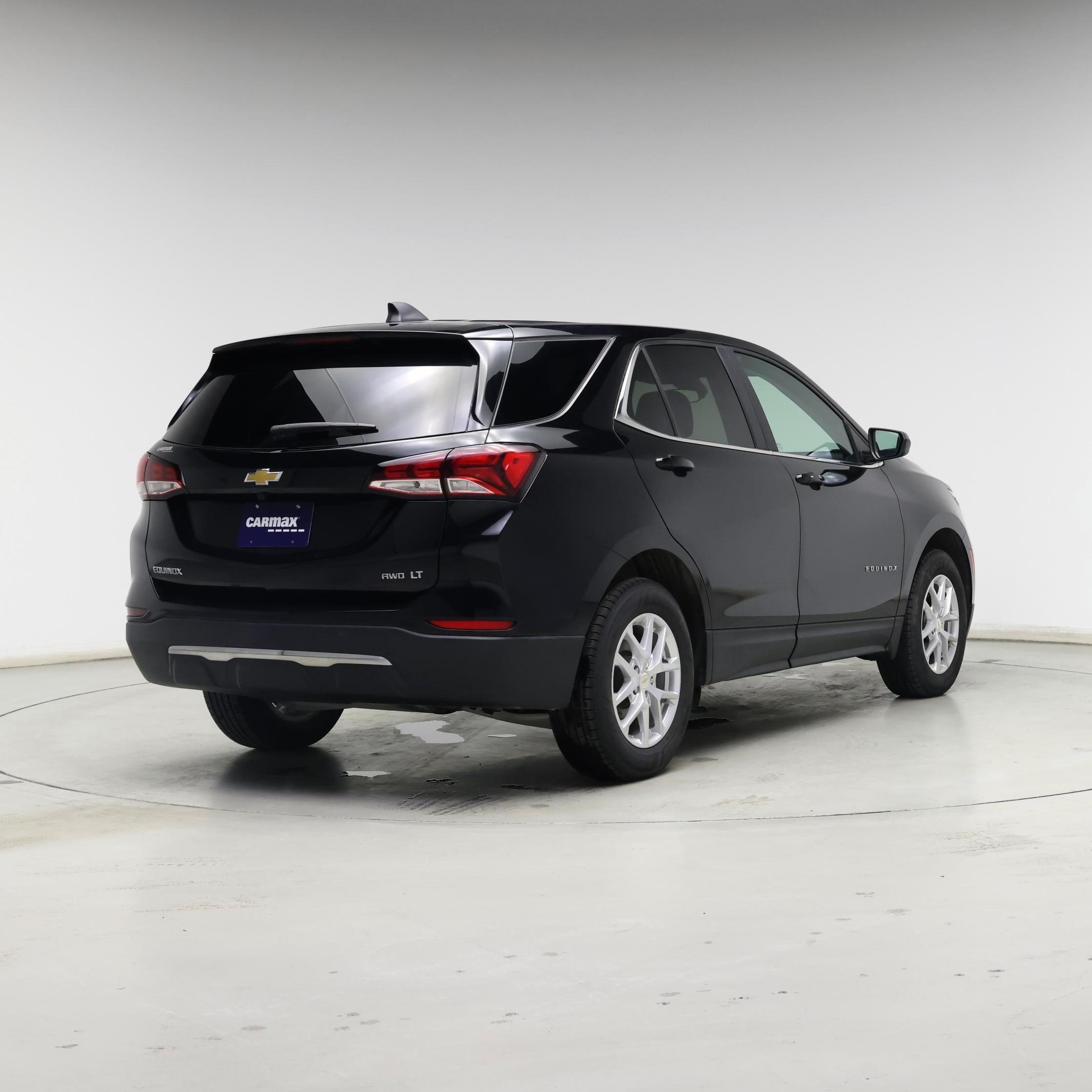 Thumbnail: 2022 Chevrolet Equinox - 8
