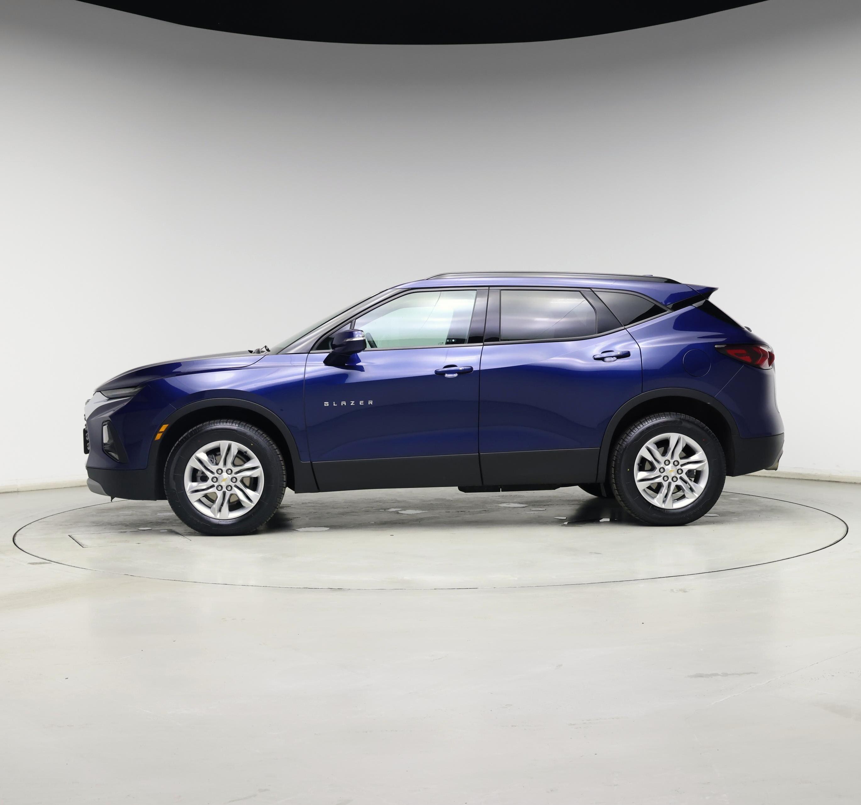 Thumbnail: 2022 Chevrolet Blazer - 3