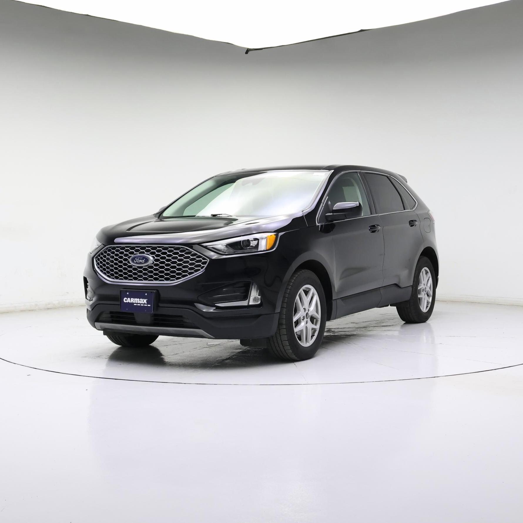 Thumbnail: 2023 Ford Edge - 4