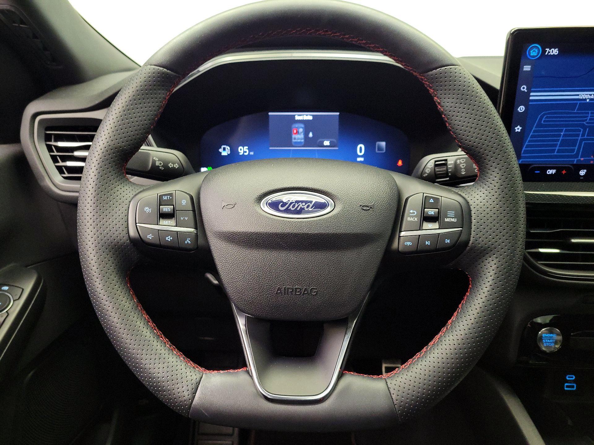 Thumbnail: 2023 Ford Escape - 10