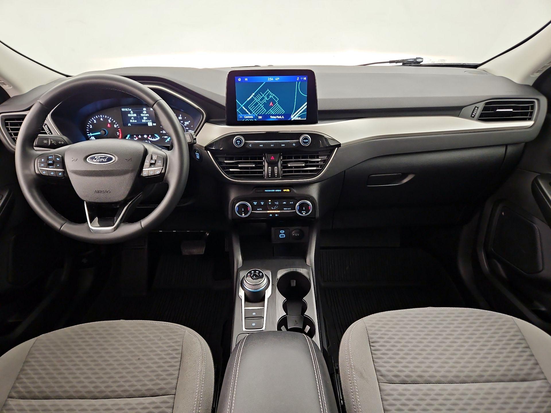 Thumbnail: 2022 Ford Escape - 9