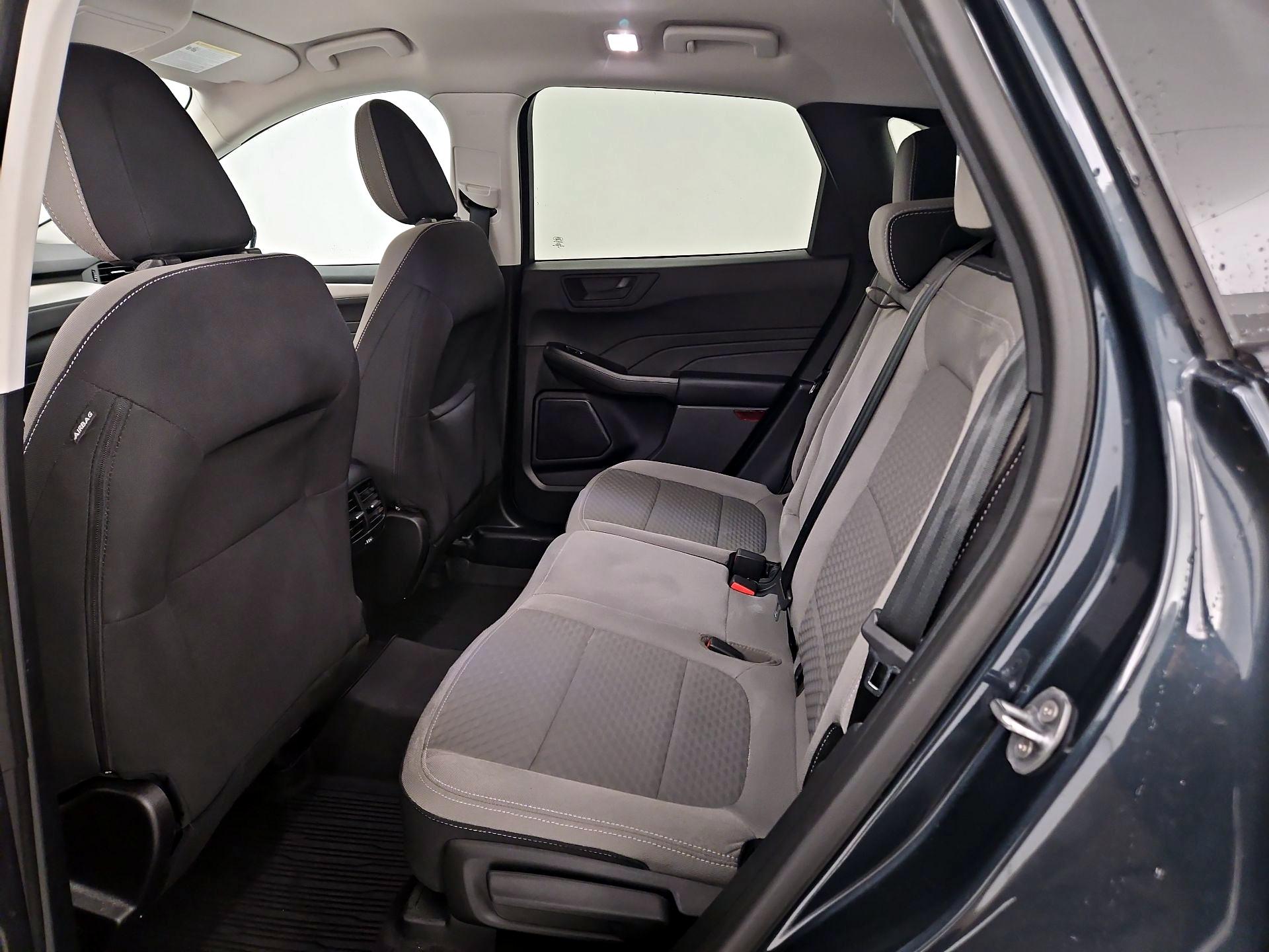 Thumbnail: 2022 Ford Escape - 20