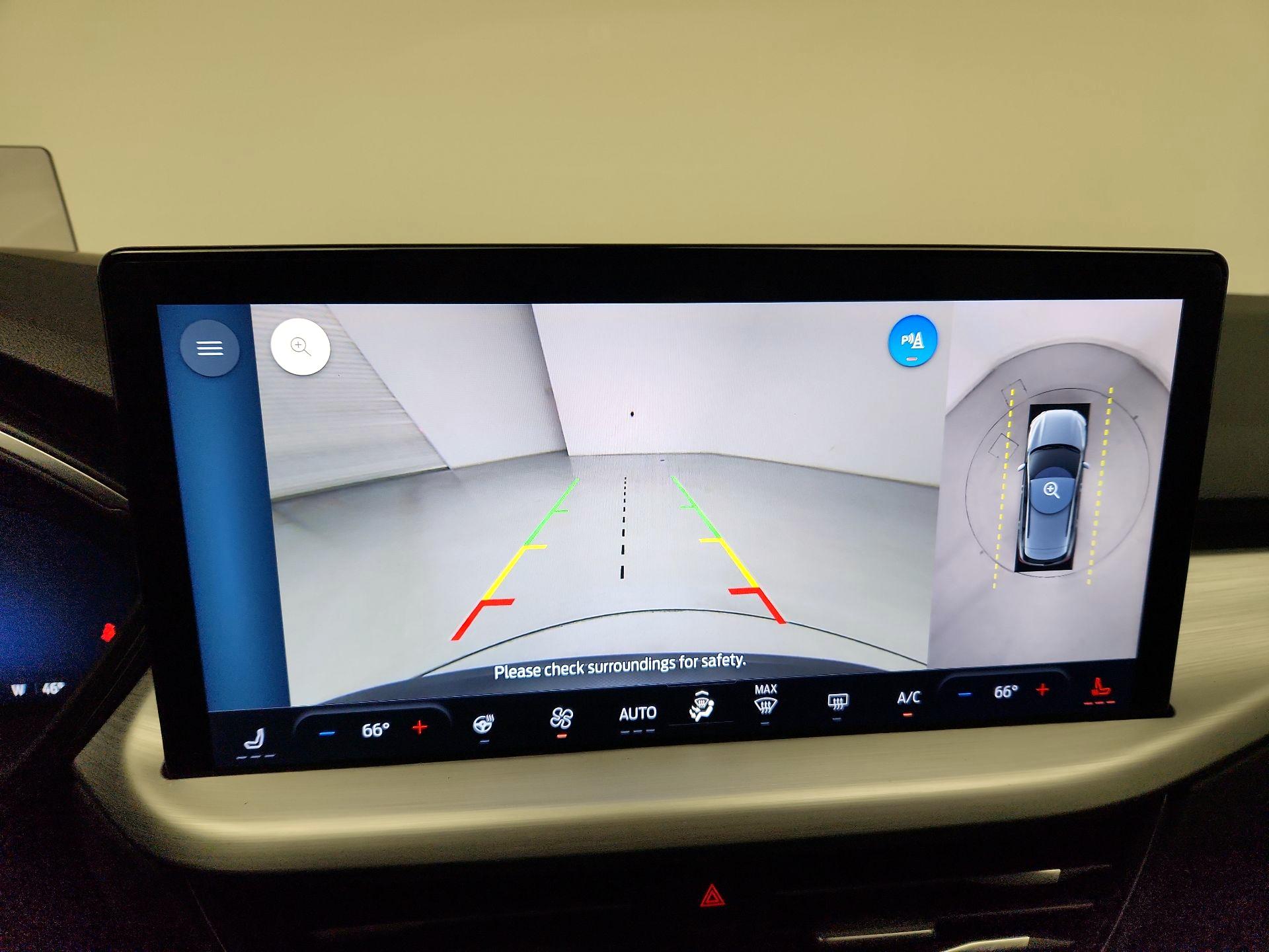 Thumbnail: 2023 Ford Escape - 15