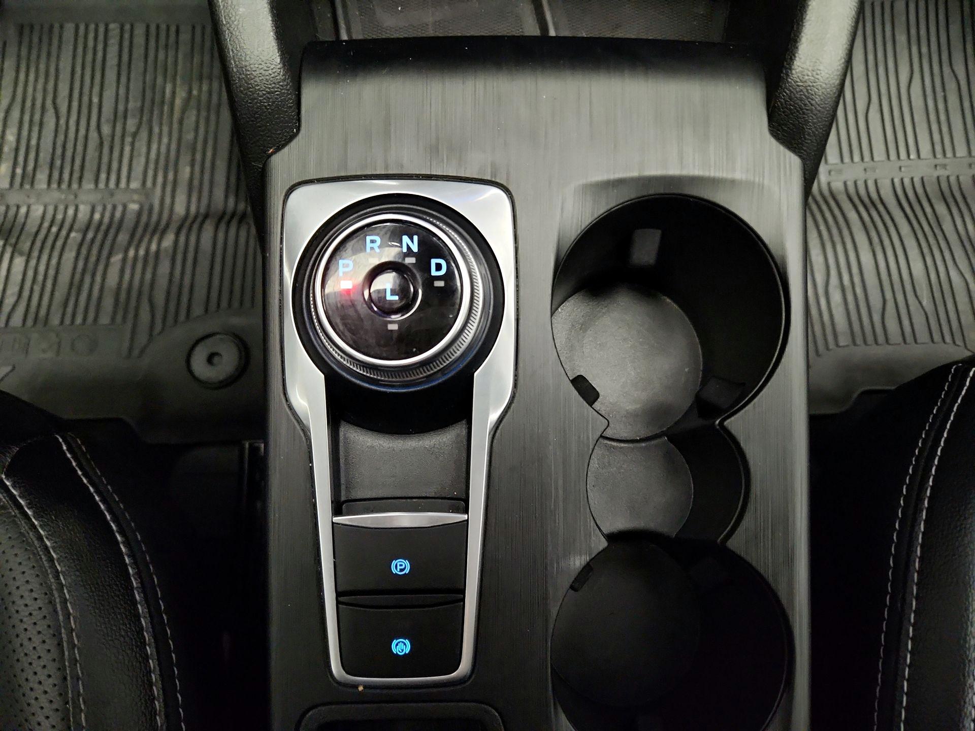 Thumbnail: 2023 Ford Escape - 18