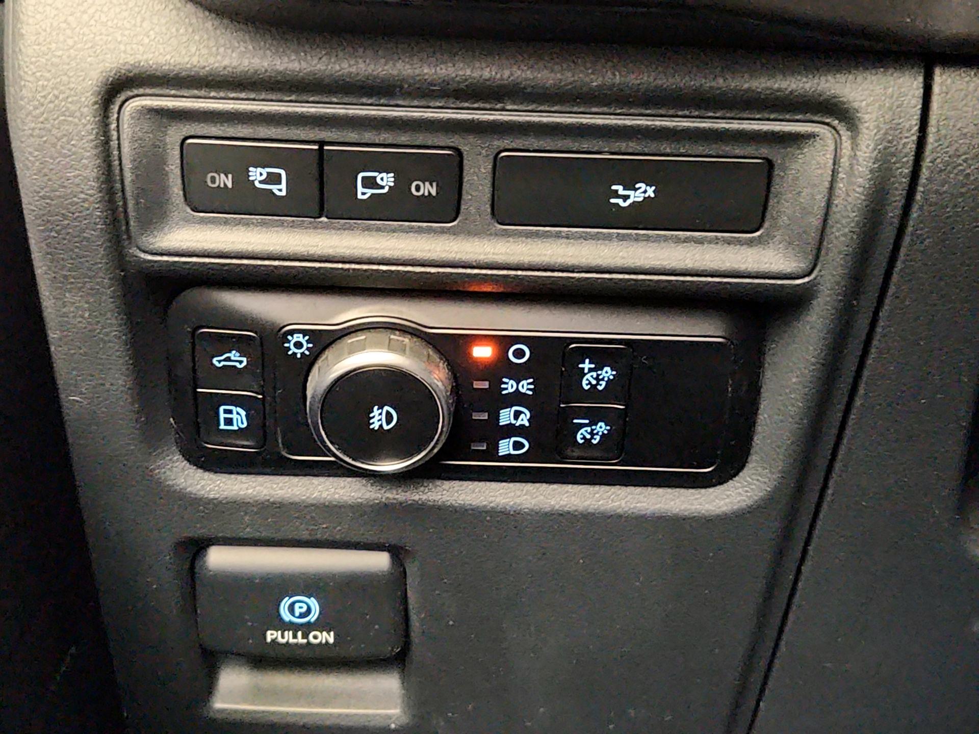 Thumbnail: 2023 Ford F-150 - 13