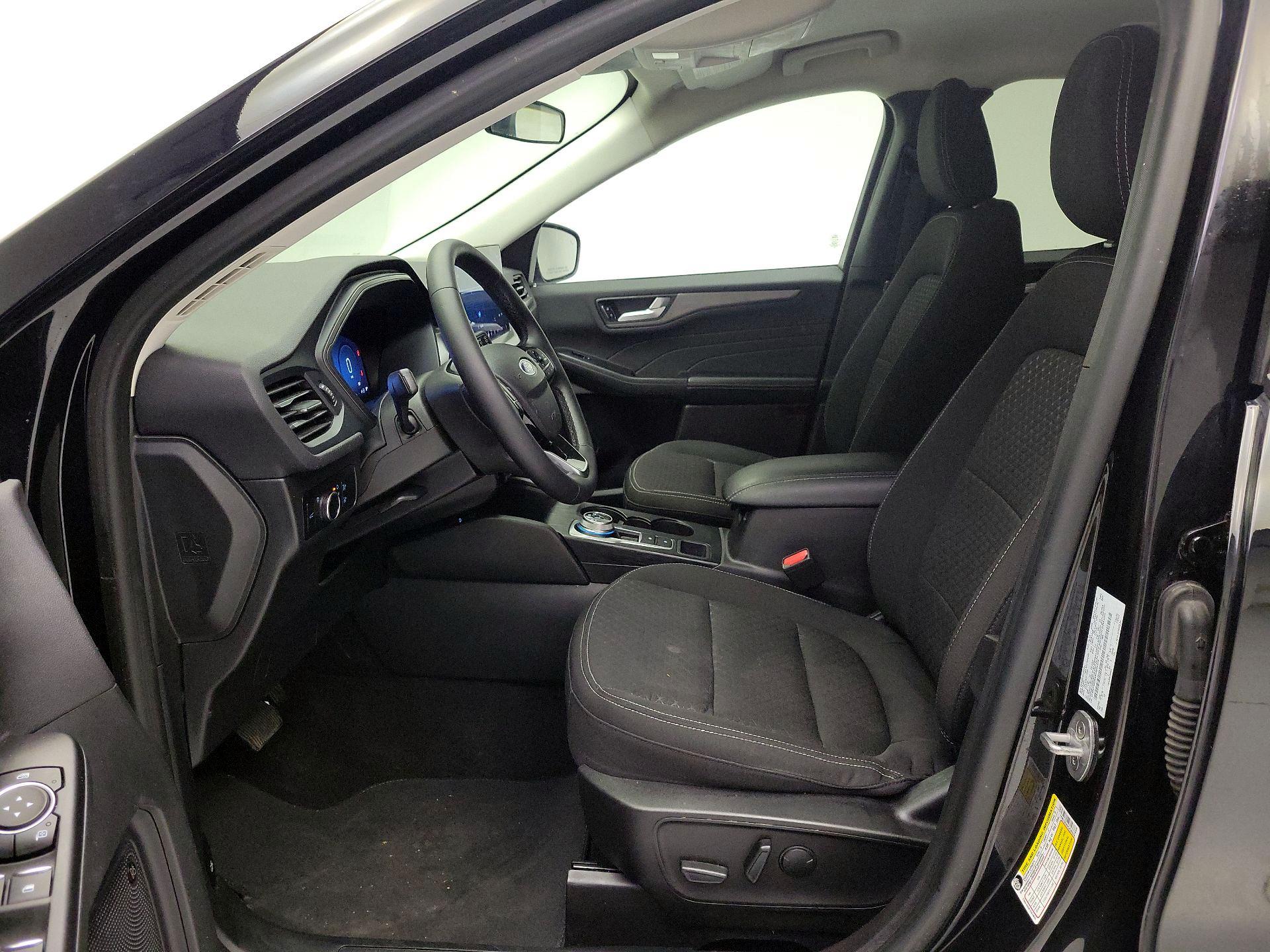 Thumbnail: 2023 Ford Escape - 11