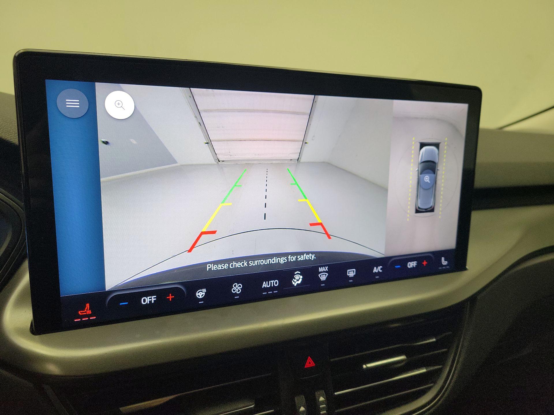 Thumbnail: 2023 Ford Escape - 15