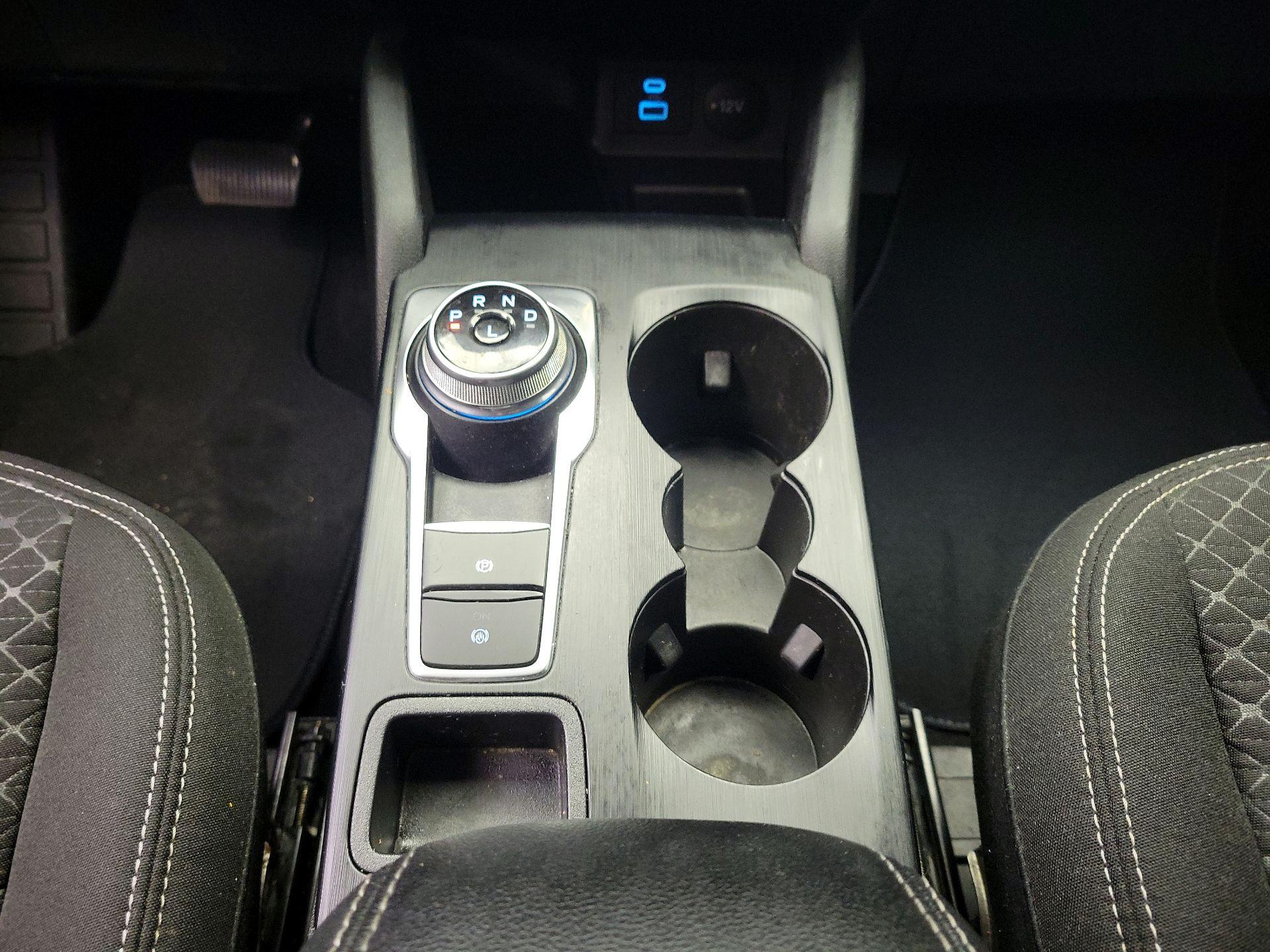 Thumbnail: 2023 Ford Escape - 18