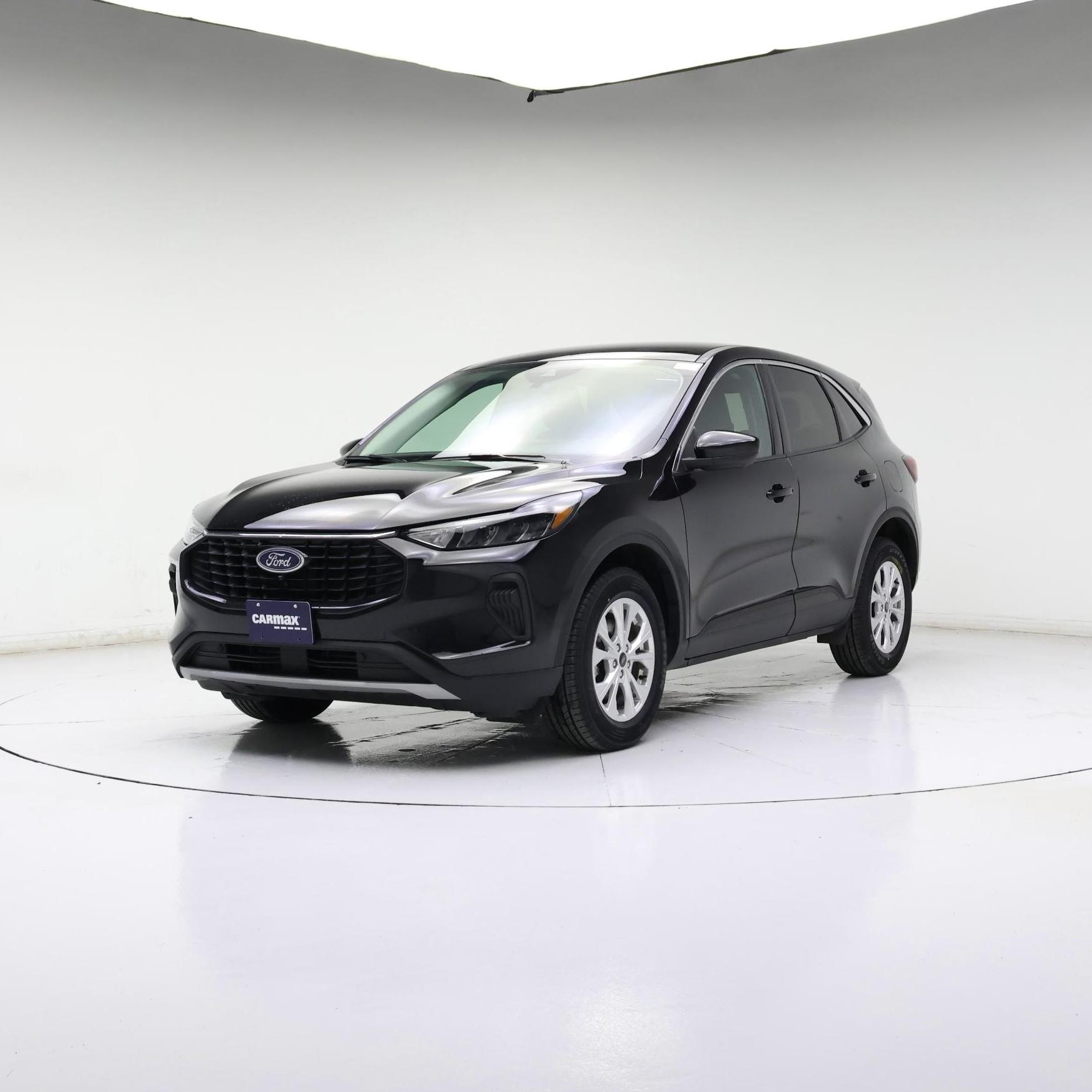 Thumbnail: 2023 Ford Escape - 8