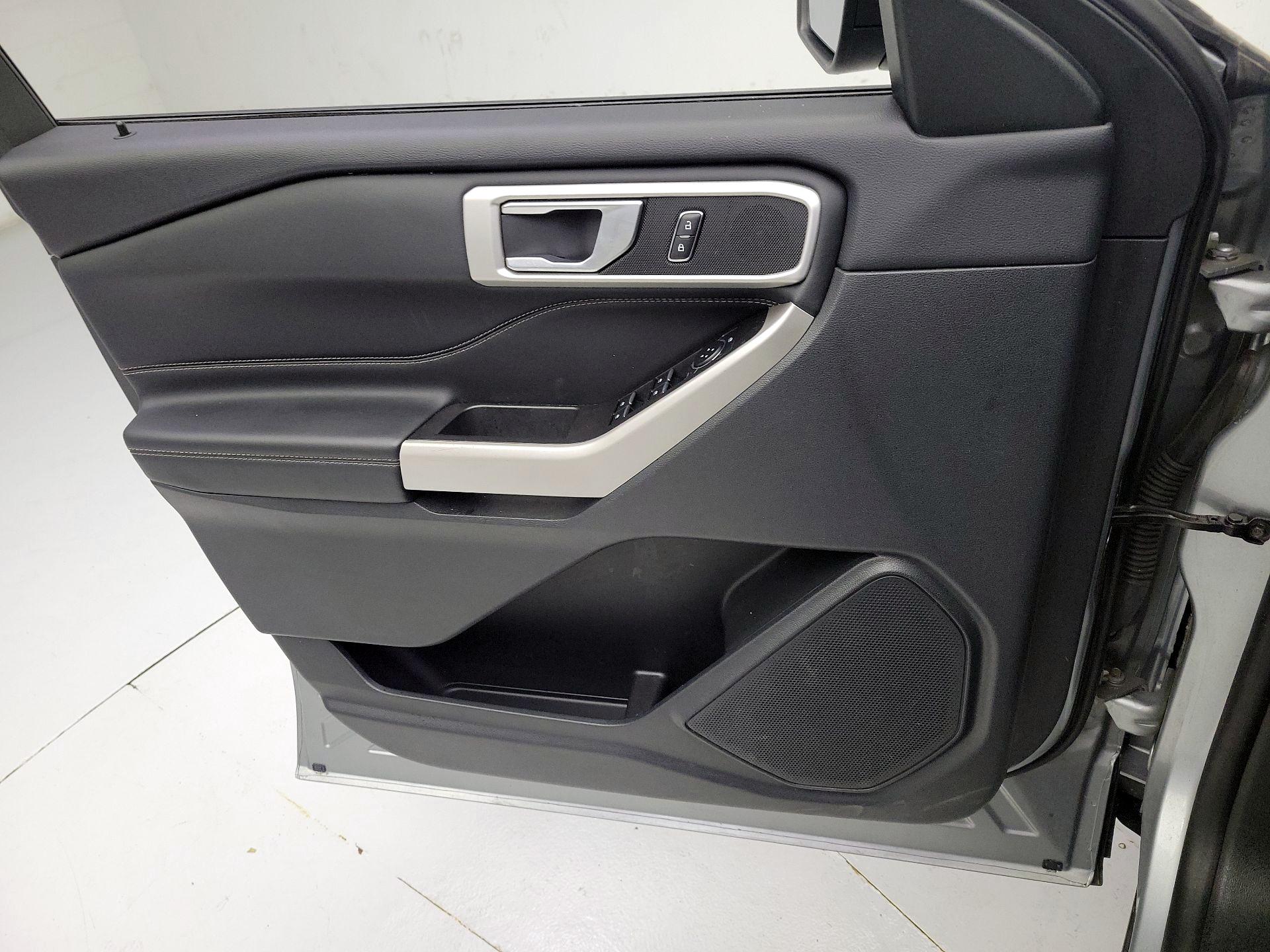 Thumbnail: 2023 Ford Explorer - 12