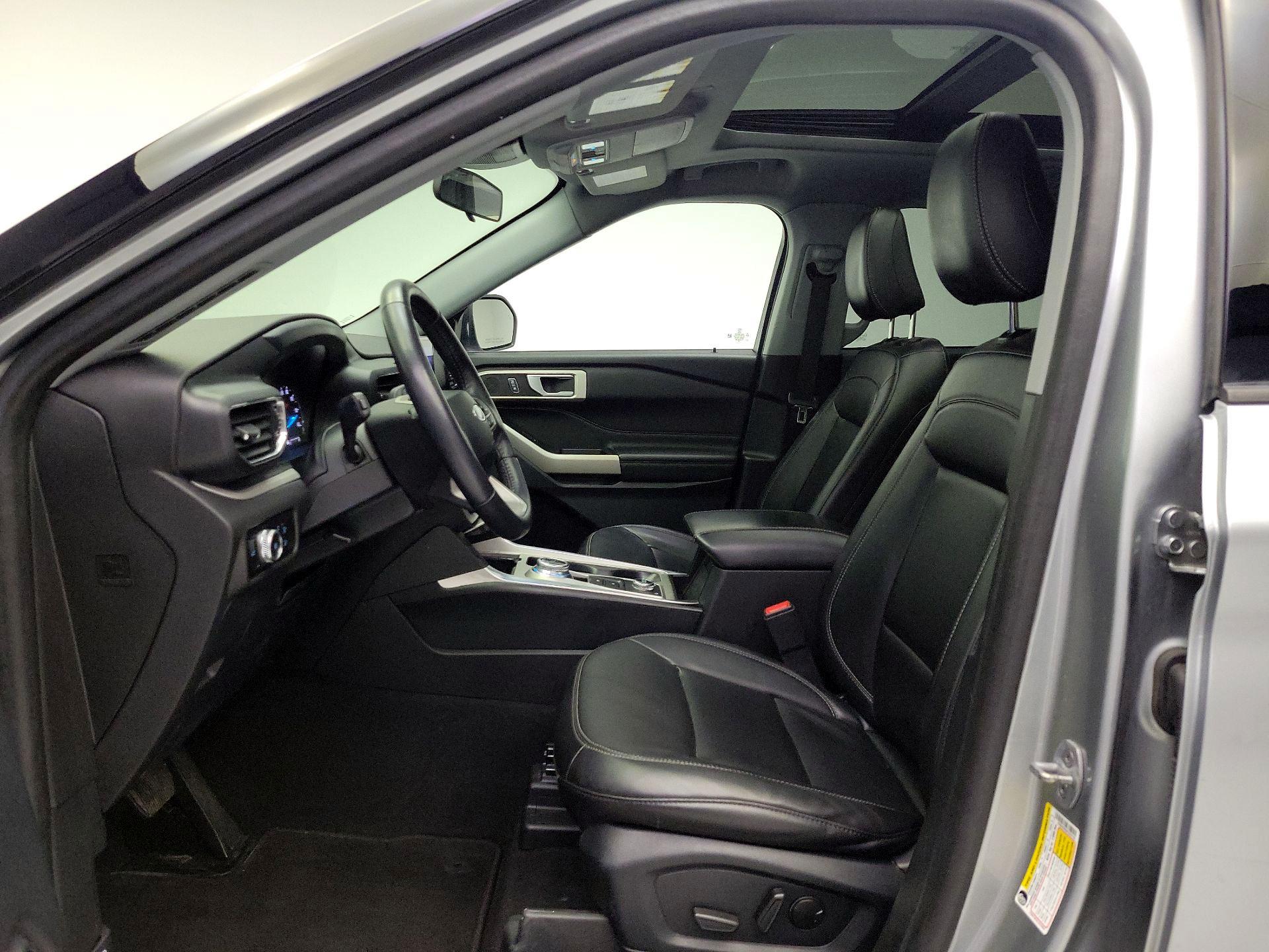 Thumbnail: 2023 Ford Explorer - 19