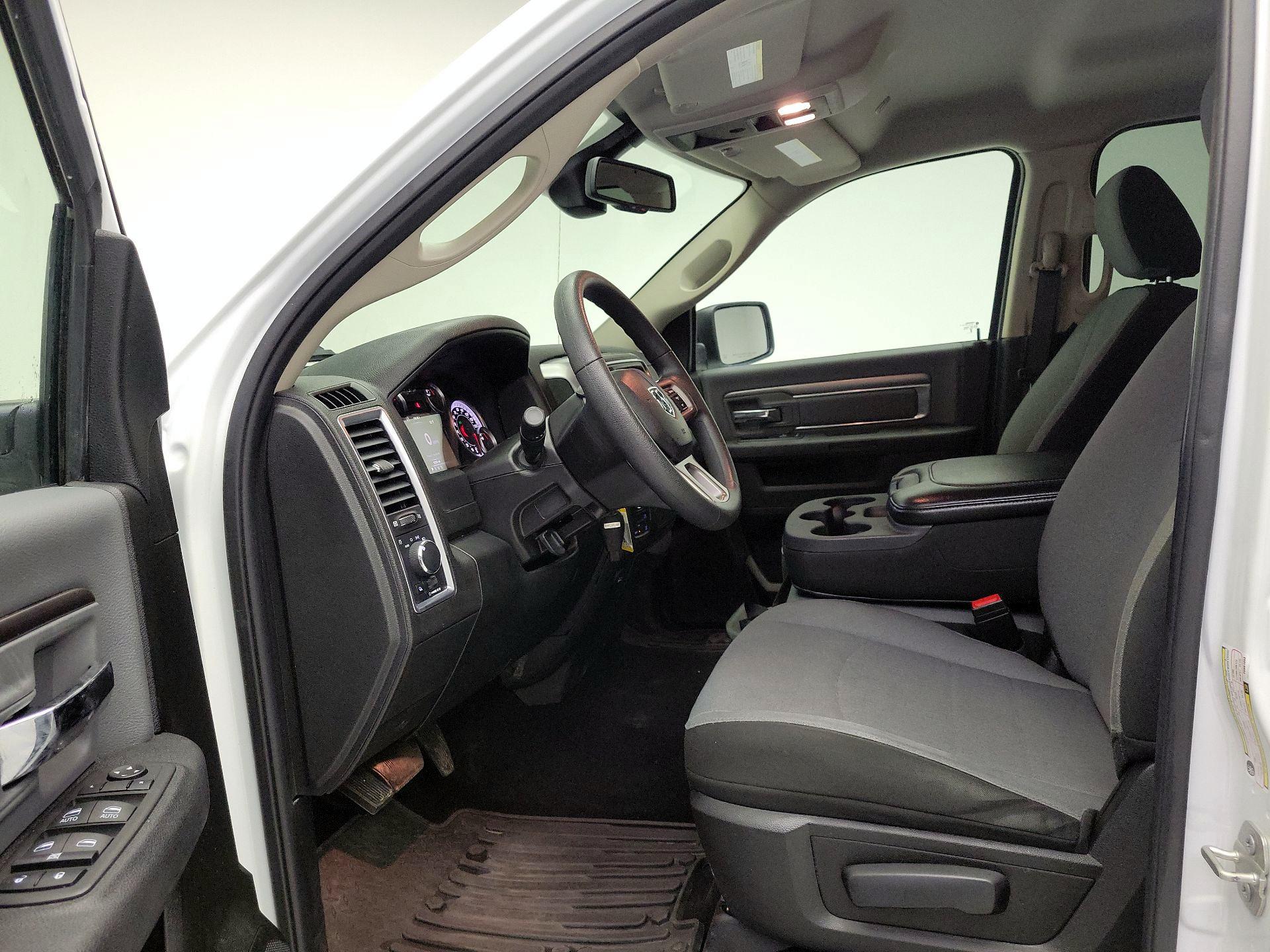 Thumbnail: 2023 RAM 1500 Classic - 11