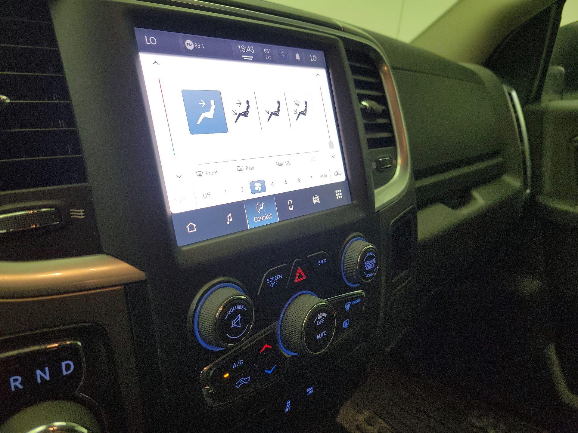 Thumbnail: 2023 RAM 1500 Classic - 16