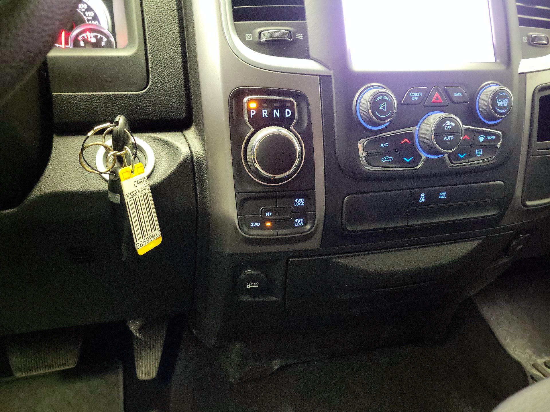 Thumbnail: 2023 RAM 1500 Classic - 17