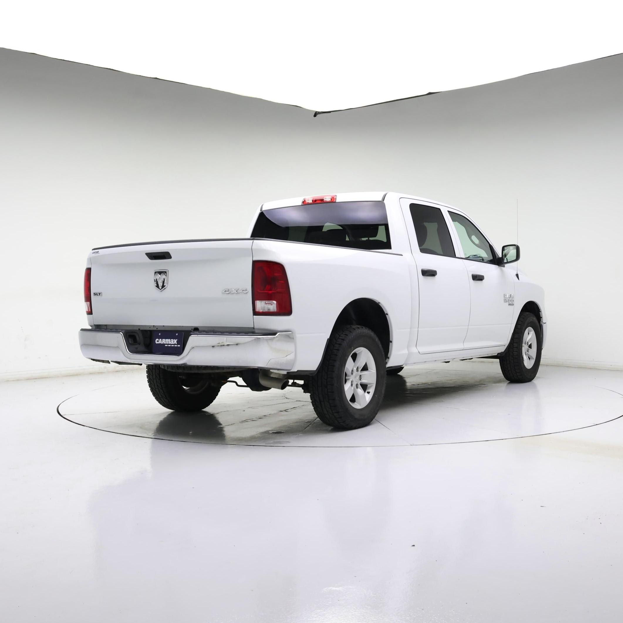 Thumbnail: 2023 RAM 1500 Classic - 8