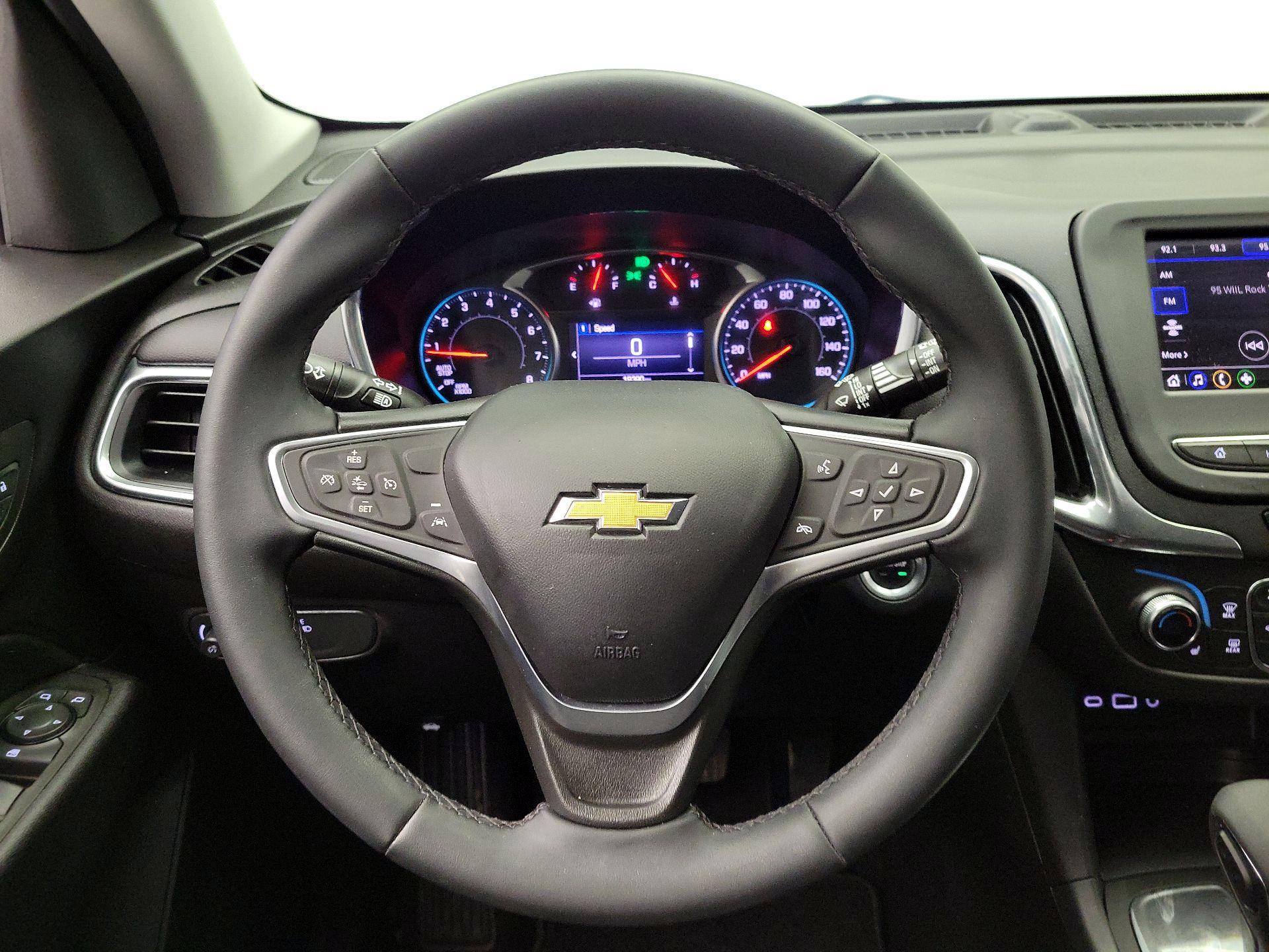 Thumbnail: 2023 Chevrolet Equinox - 10