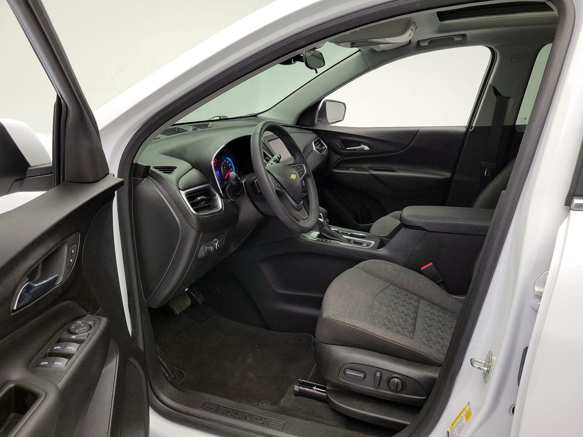 Thumbnail: 2023 Chevrolet Equinox - 11