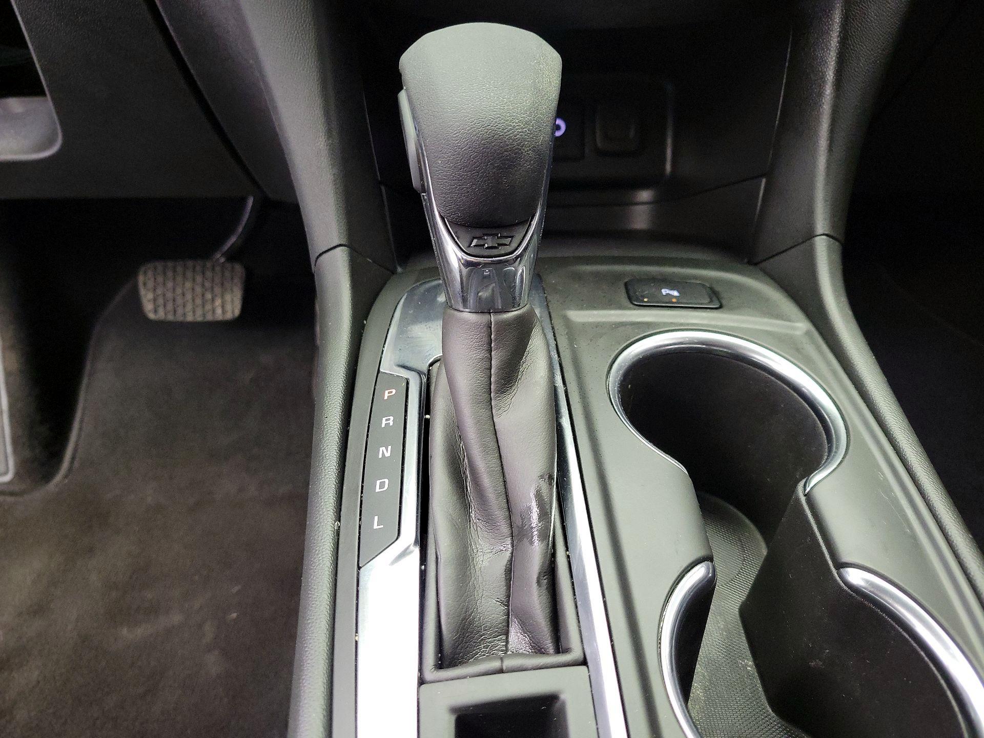 Thumbnail: 2023 Chevrolet Equinox - 16