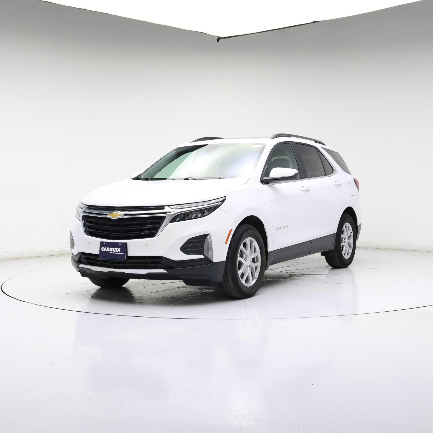 Thumbnail: 2023 Chevrolet Equinox - 4