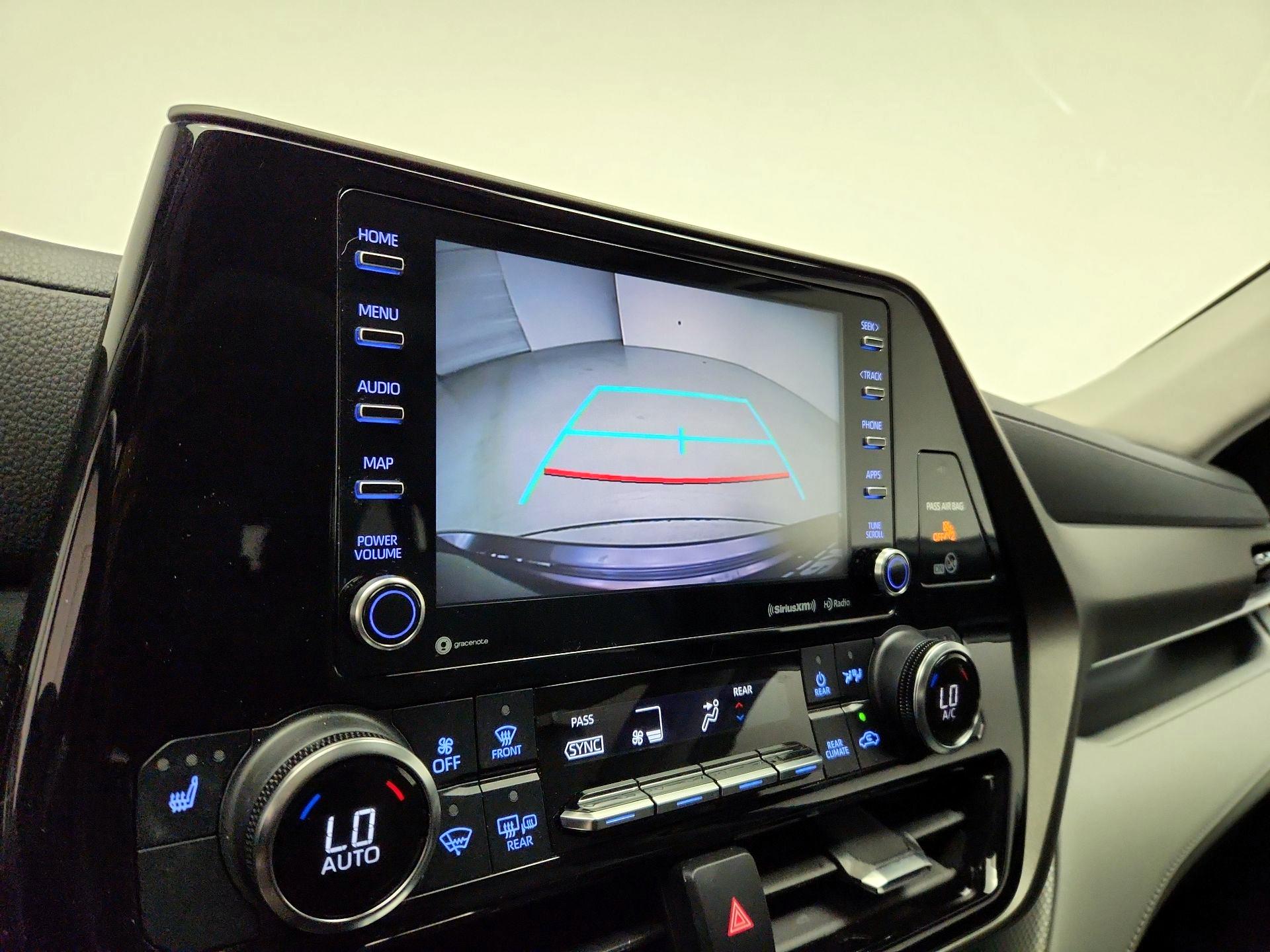 Thumbnail: 2022 Toyota Highlander - 14