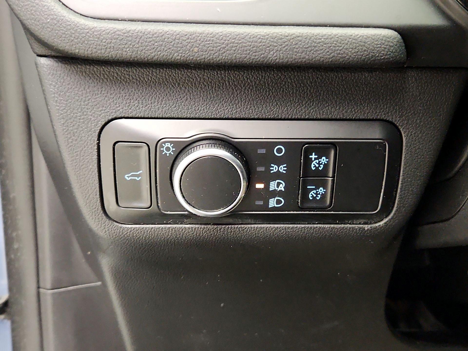 Thumbnail: 2023 Ford Escape - 13