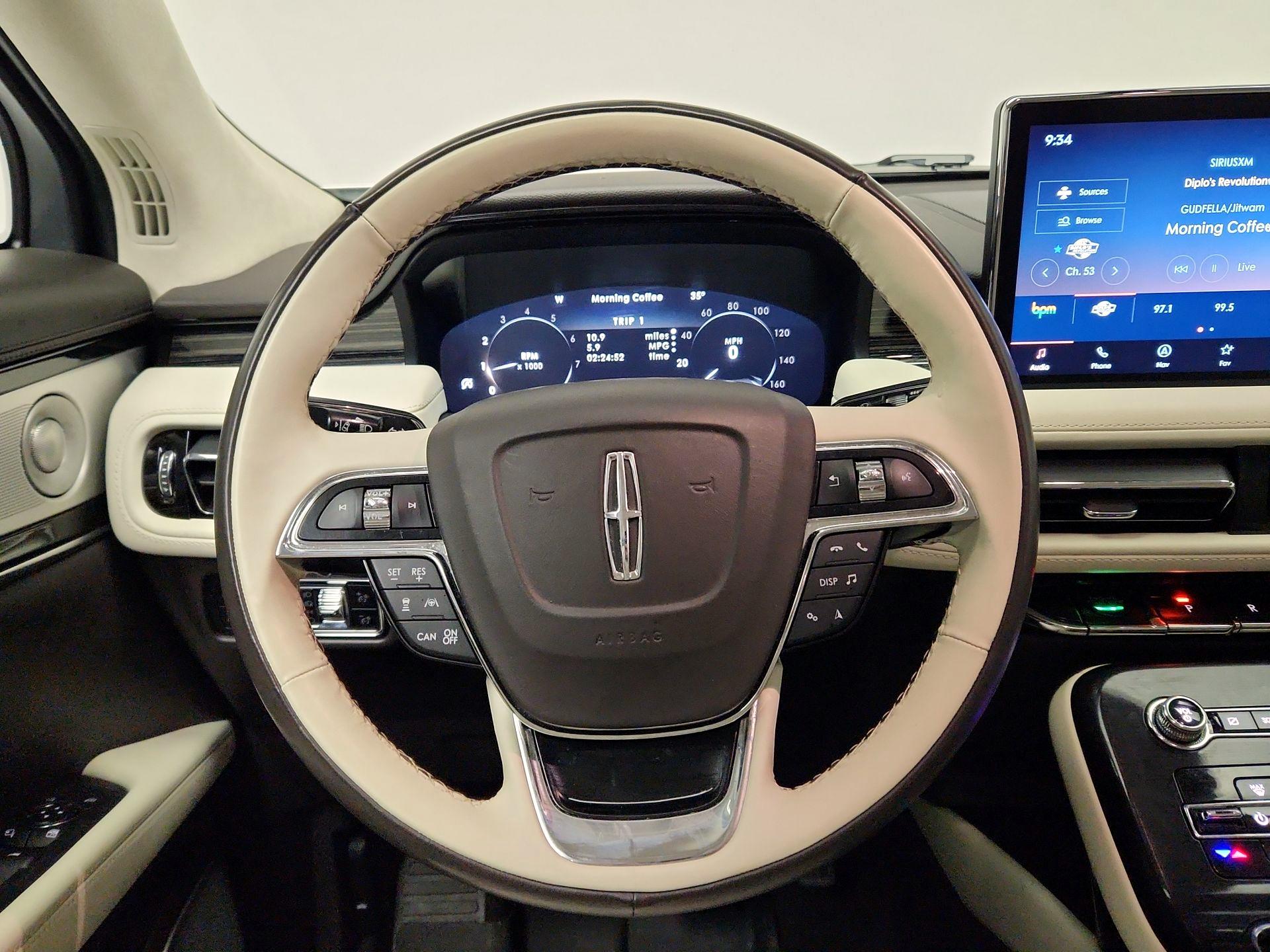 Thumbnail: 2023 Lincoln Nautilus - 10