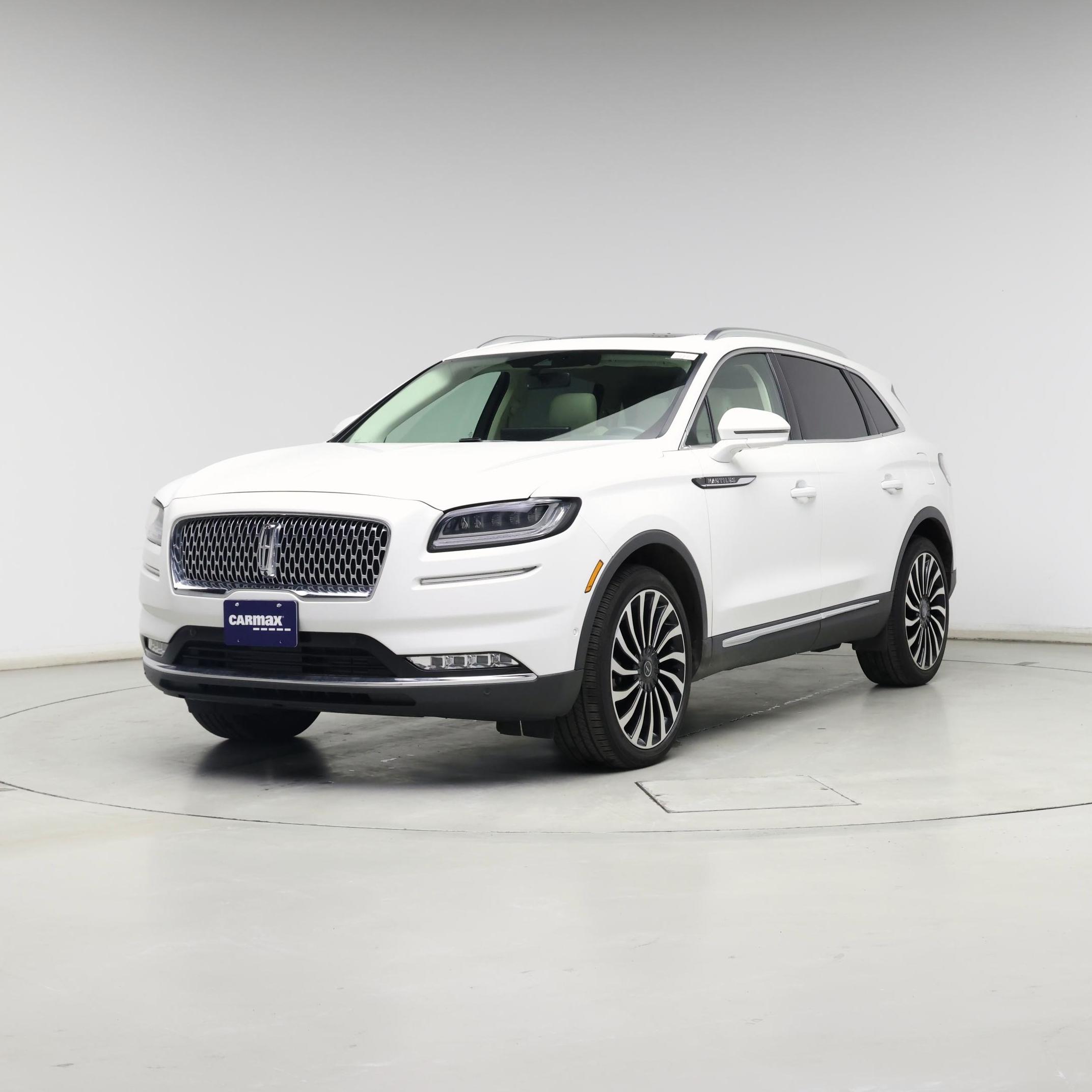 Thumbnail: 2023 Lincoln Nautilus - 4