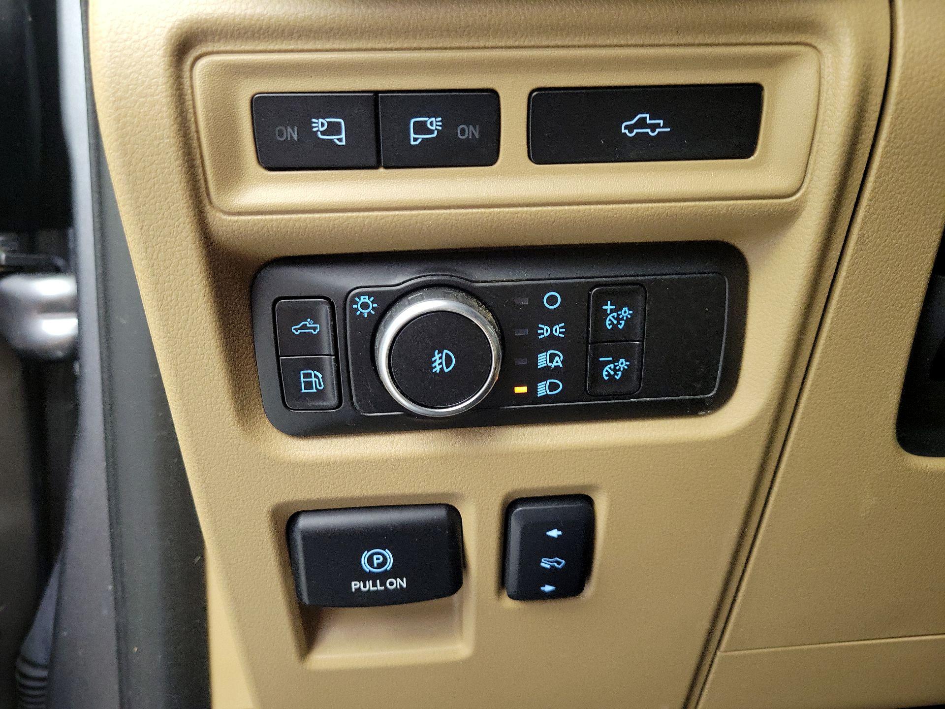 Thumbnail: 2023 Ford F-150 - 13