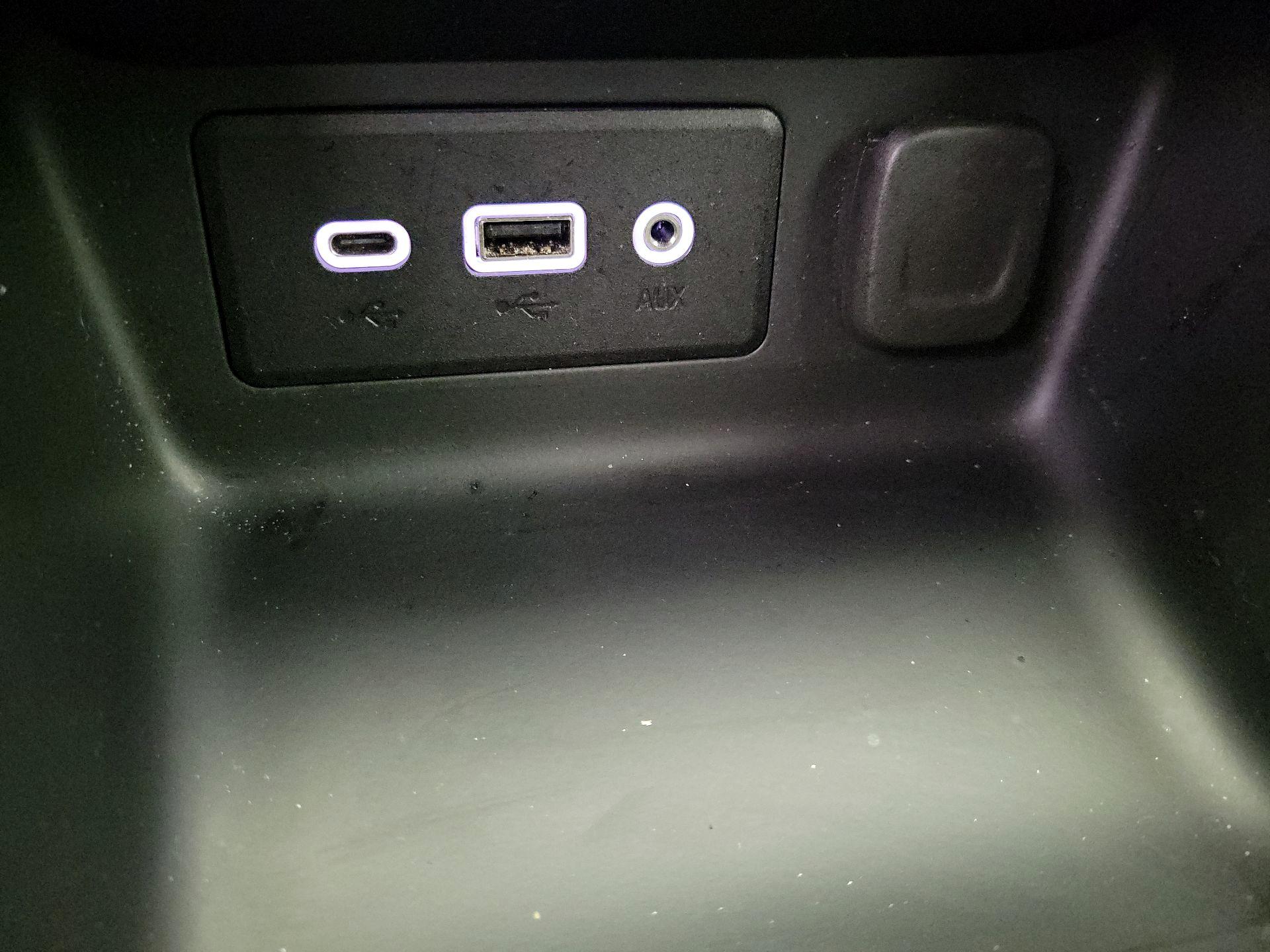 Thumbnail: 2023 GMC Terrain - 18