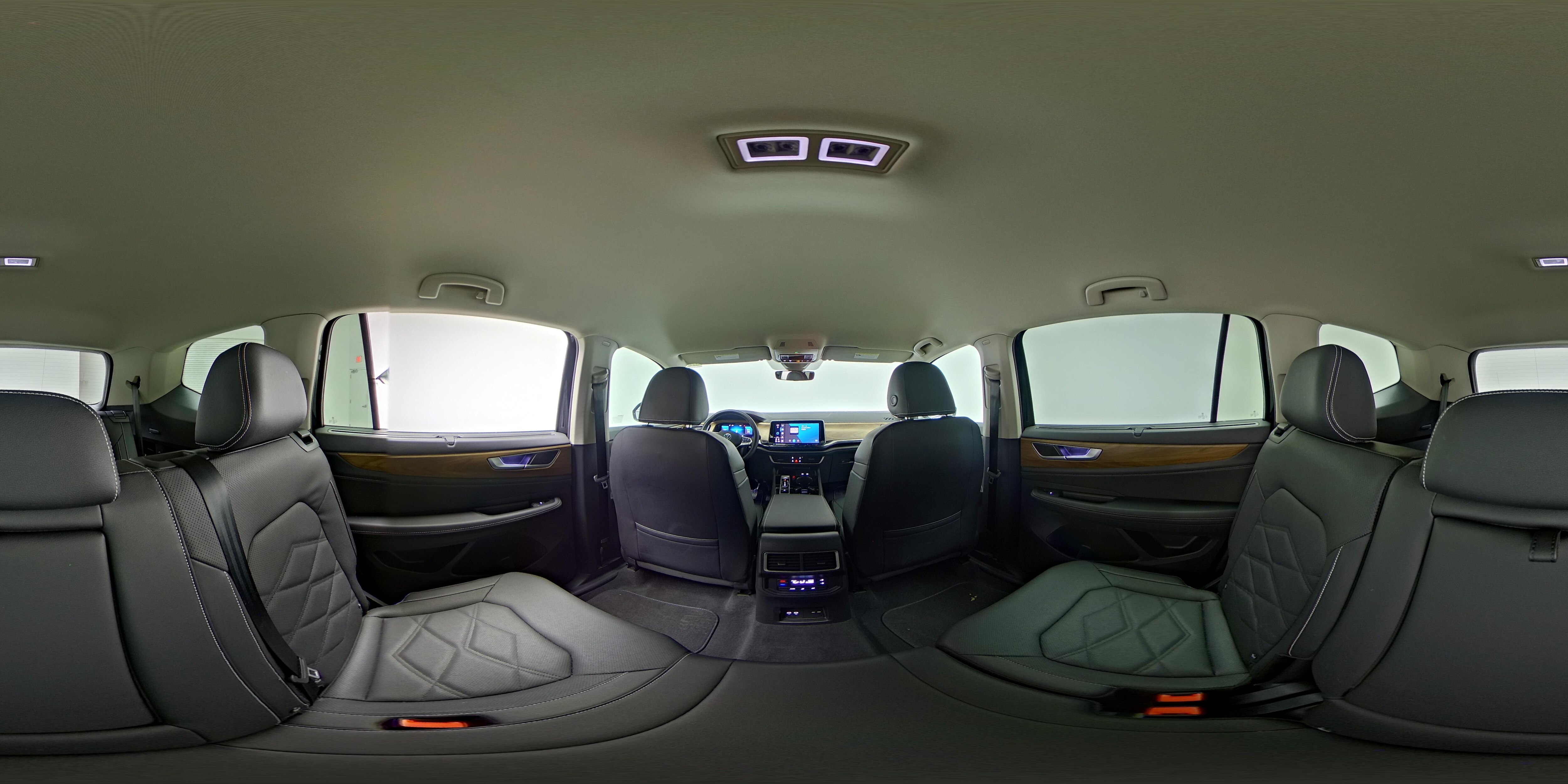 2025 Volkswagen Atlas SE w/Tech - Photo 25