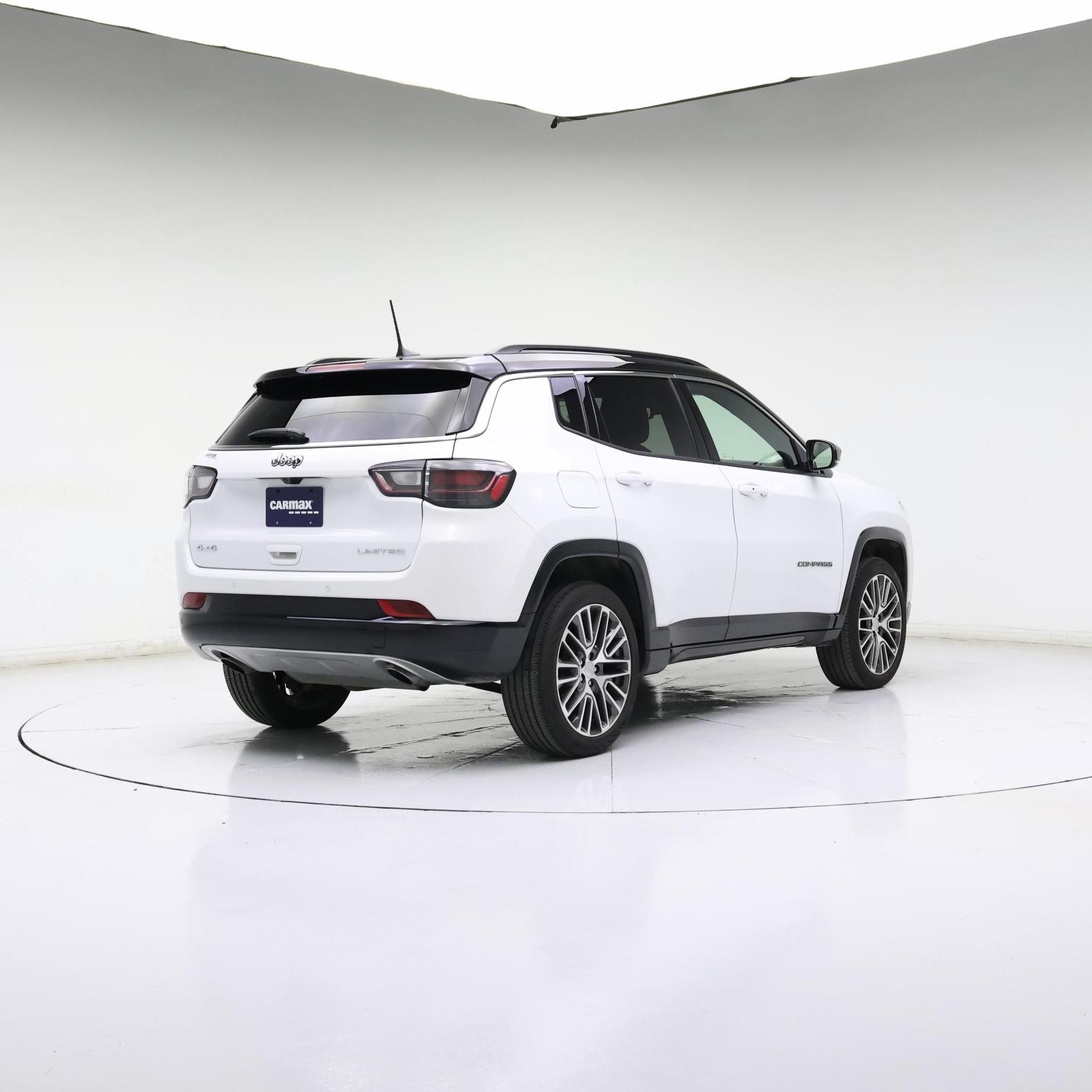 Thumbnail: 2023 Jeep Compass - 8