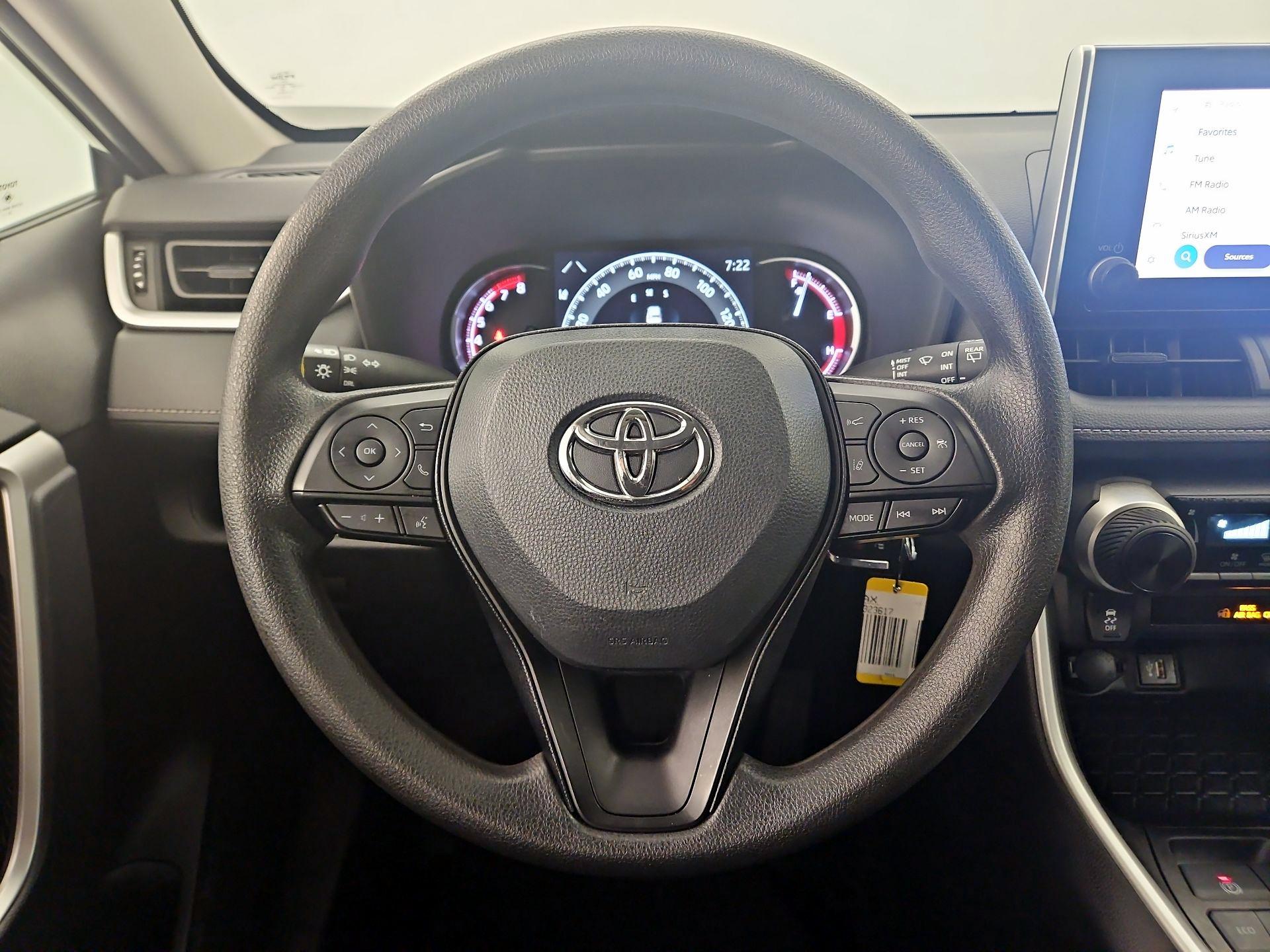 Thumbnail: 2024 Toyota RAV4 - 10